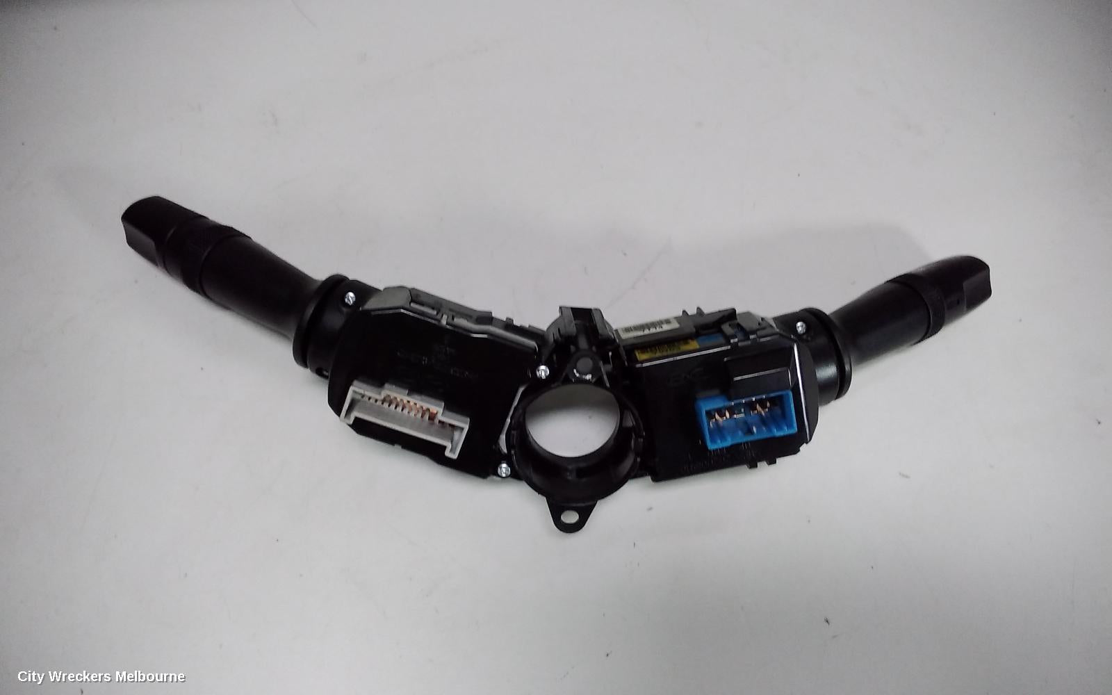 HYUNDAI I45 COMBINATION SWITCH, FLASHER SWITCH, YF, 02/2010 - 04/2014 - Image 3