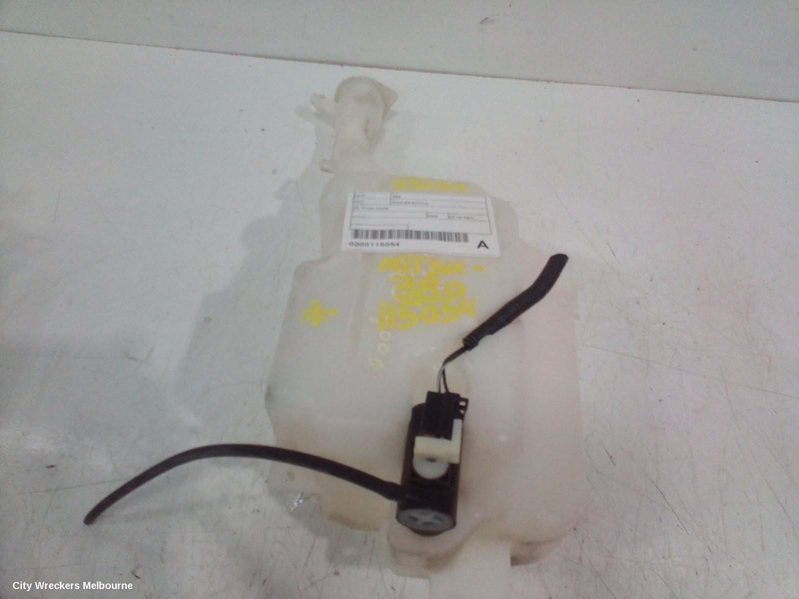 MITSUBISHI 380 WASHER BOTTLE, DB, 09/2005 - 03/2008 - Image 2