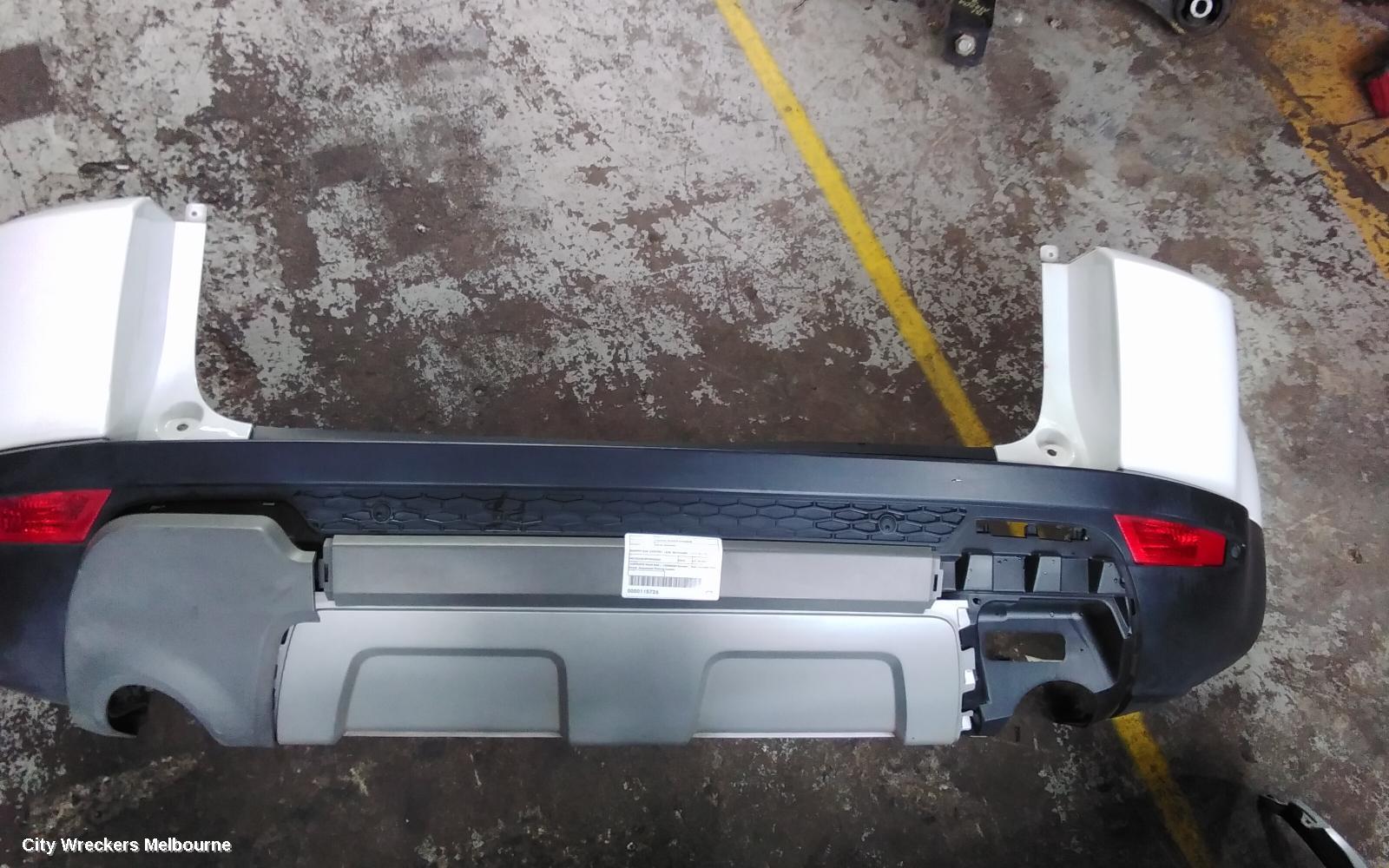 LAND ROVER RANGEROVER EVOQUE REAR BUMPER, BUMPER BAR (CENTRE), L538, BECKHAM, 11/2011 - 01/2019 - Image 1