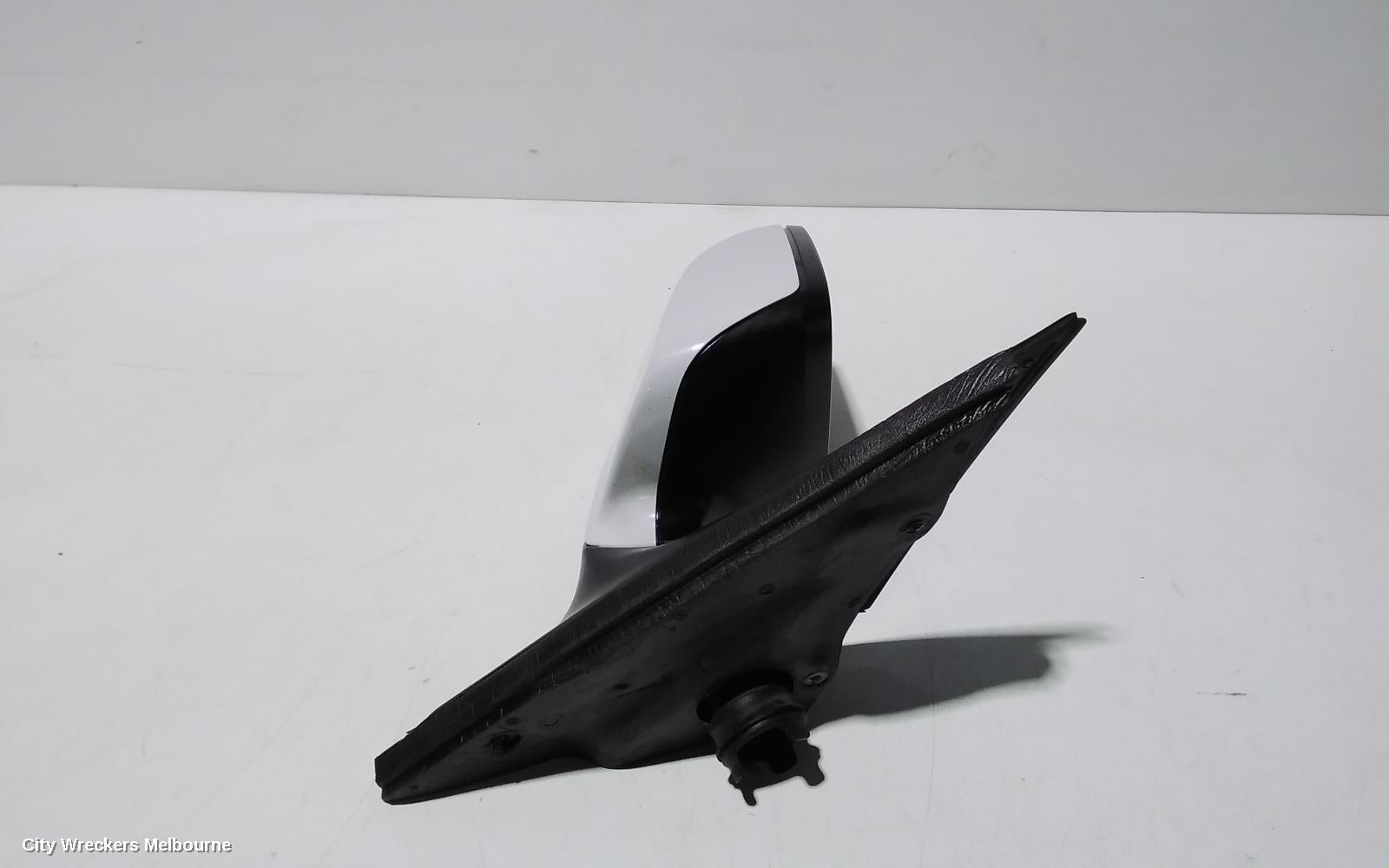 BMW 5 SERIES RIGHT DOOR MIRROR, F10/F11, SEDAN/WAGON, STANDARD, NON SEAT ADJ., NON MEMORY, NON AUTO DIP TYPE, 05/2010 - 06/2013 - Image 2