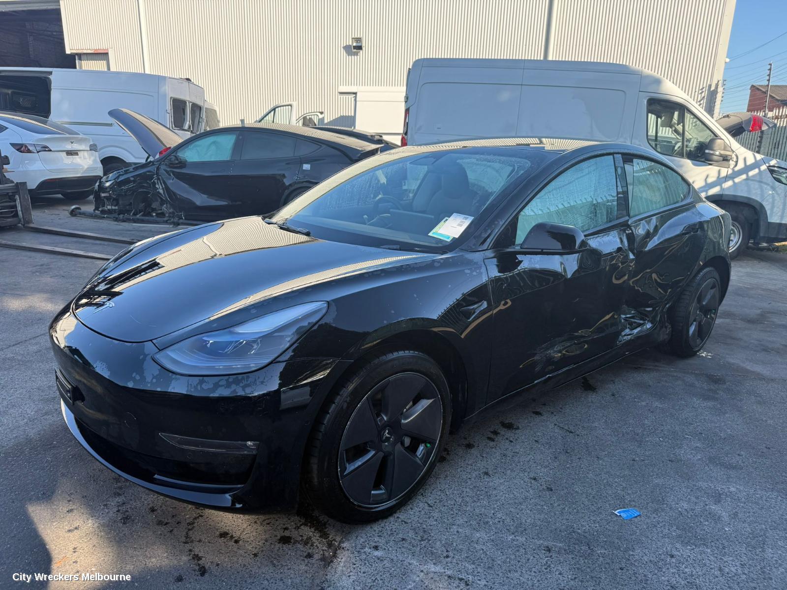 TESLA MODEL 3 RIGHT FRONT WINDOW REG/MOTOR, 1ST GEN, 06/2019 ONWARDS - Image 2