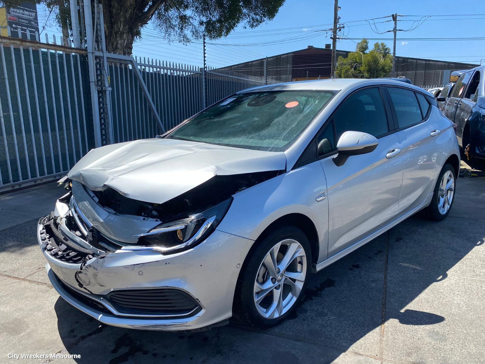 HOLDEN ASTRA BOOTLID/TAILGATE, TAILGATE, BK, 5DR HATCH, 09/2016 ONWARDS - Image 3