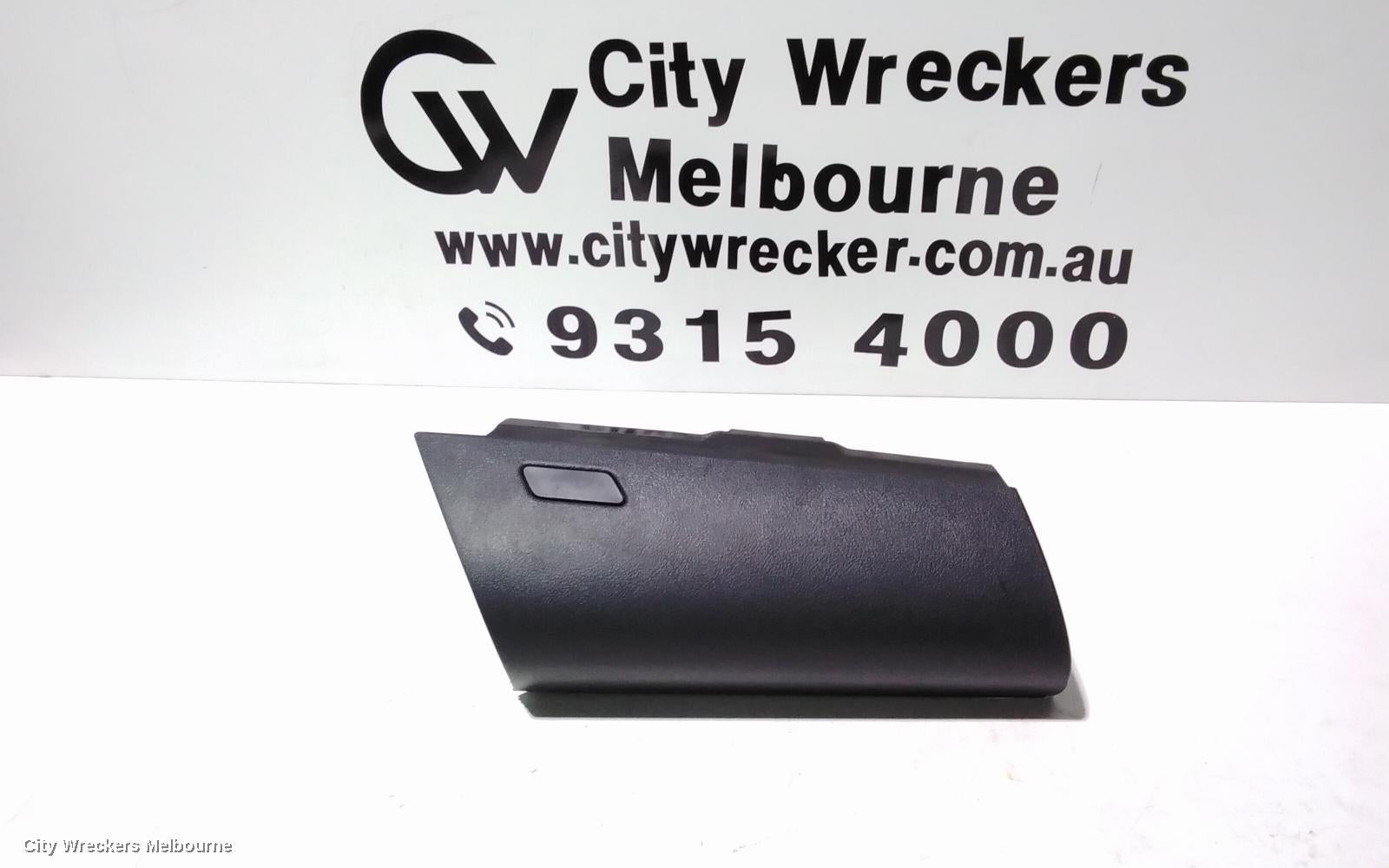 TOYOTA HILUX GLOVE BOX, UPPER, 09/2015 ONWARDS - Image 1