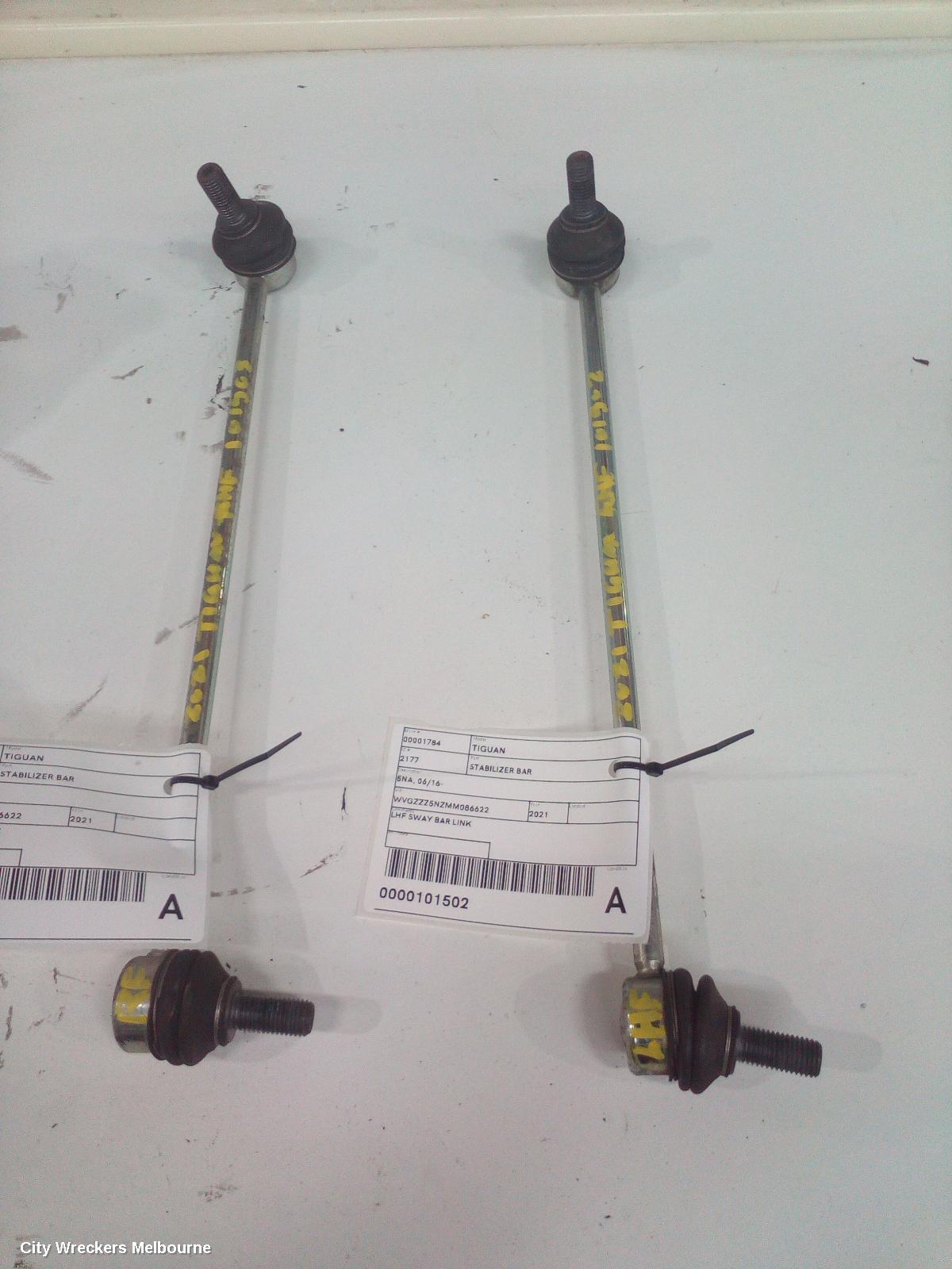 VOLKSWAGEN TIGUAN STABILISER BAR, 5NA, FRONT SWAY BAR LINK (RH SIDE), 06/2016 - 02/2024 - Image 3
