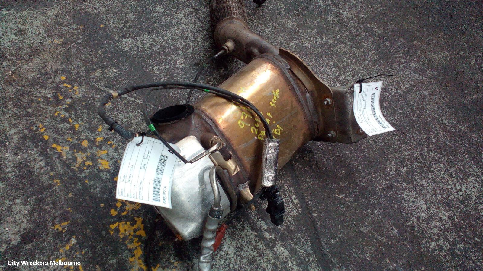 VOLKSWAGEN PASSAT OXYGEN SENSOR, 3C, 04/2011 - 07/2015 - Image 1