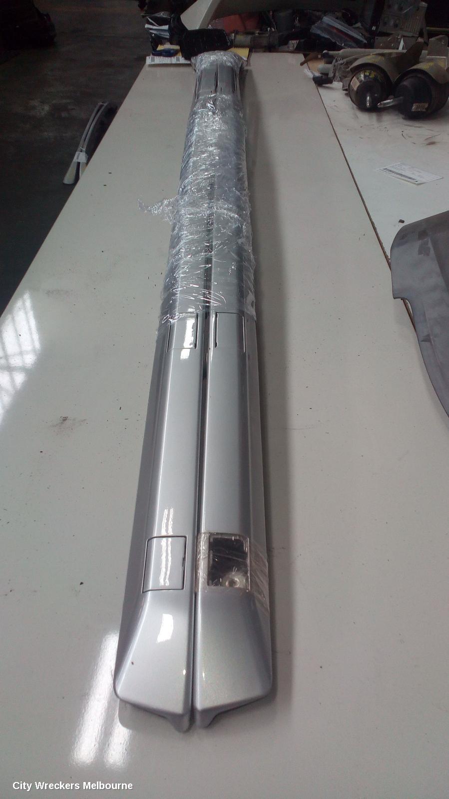 HONDA CRV ROOF RAIL - Image 2