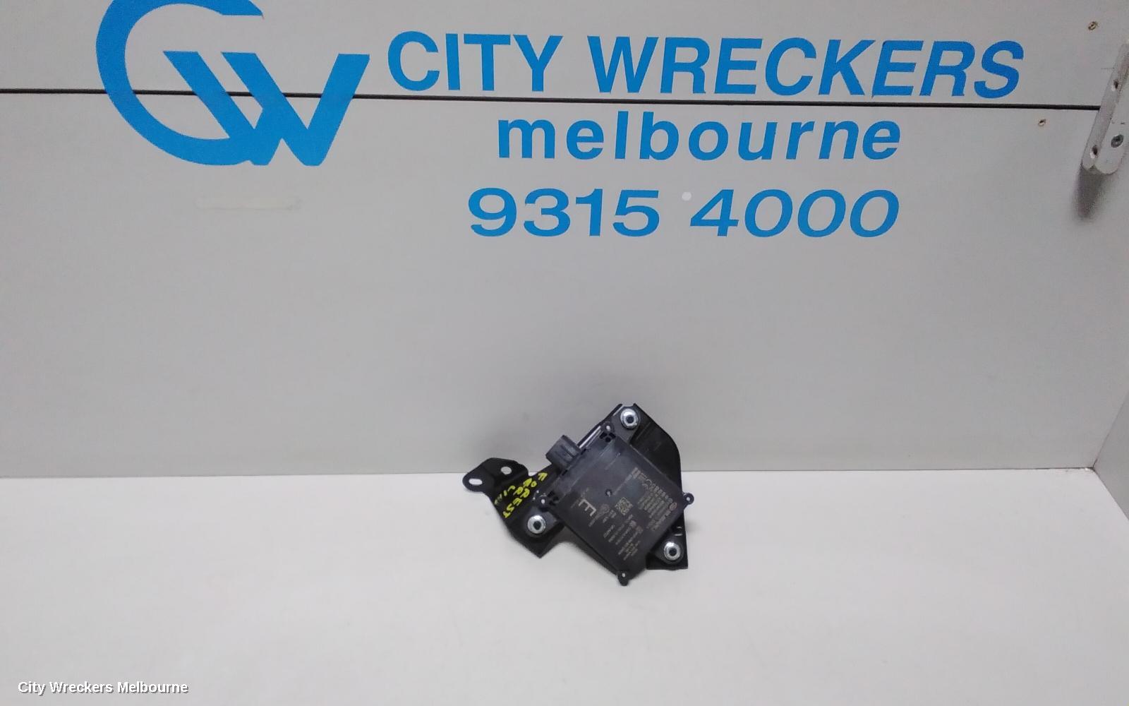 SUBARU FORESTER, SJ, 01/2013 - 08/2018, LEFT BLIND SPOT MOUDULE: 40835 - Image 1