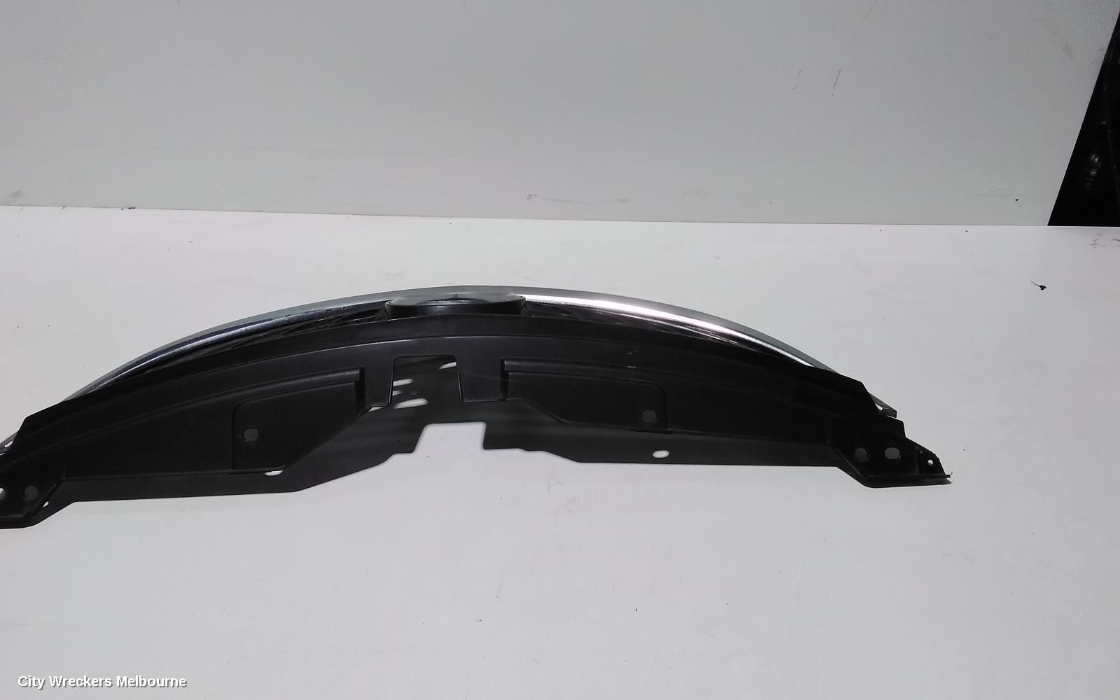MAZDA 6 GRILLE, RADIATOR GRILLE, GH, SEDAN/WAGON/HATCH, CLASSIC/LUXURY TYPE, NON RADAR, 02/2008 - 02/2010 - Image 3