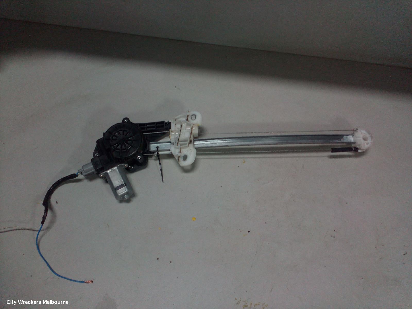 HONDA CRV RIGHT REAR WND REG/MOTOR, RM, 11/2012 - 04/2017 - Image 2
