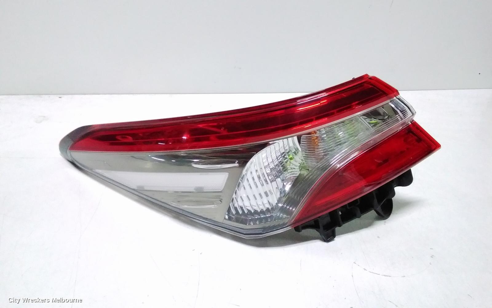 TOYOTA CAMRY LEFT TAILLIGHT, XV70, IN BODY, NON LED TYPE, 09/2017 - 01/2021 - Image 2