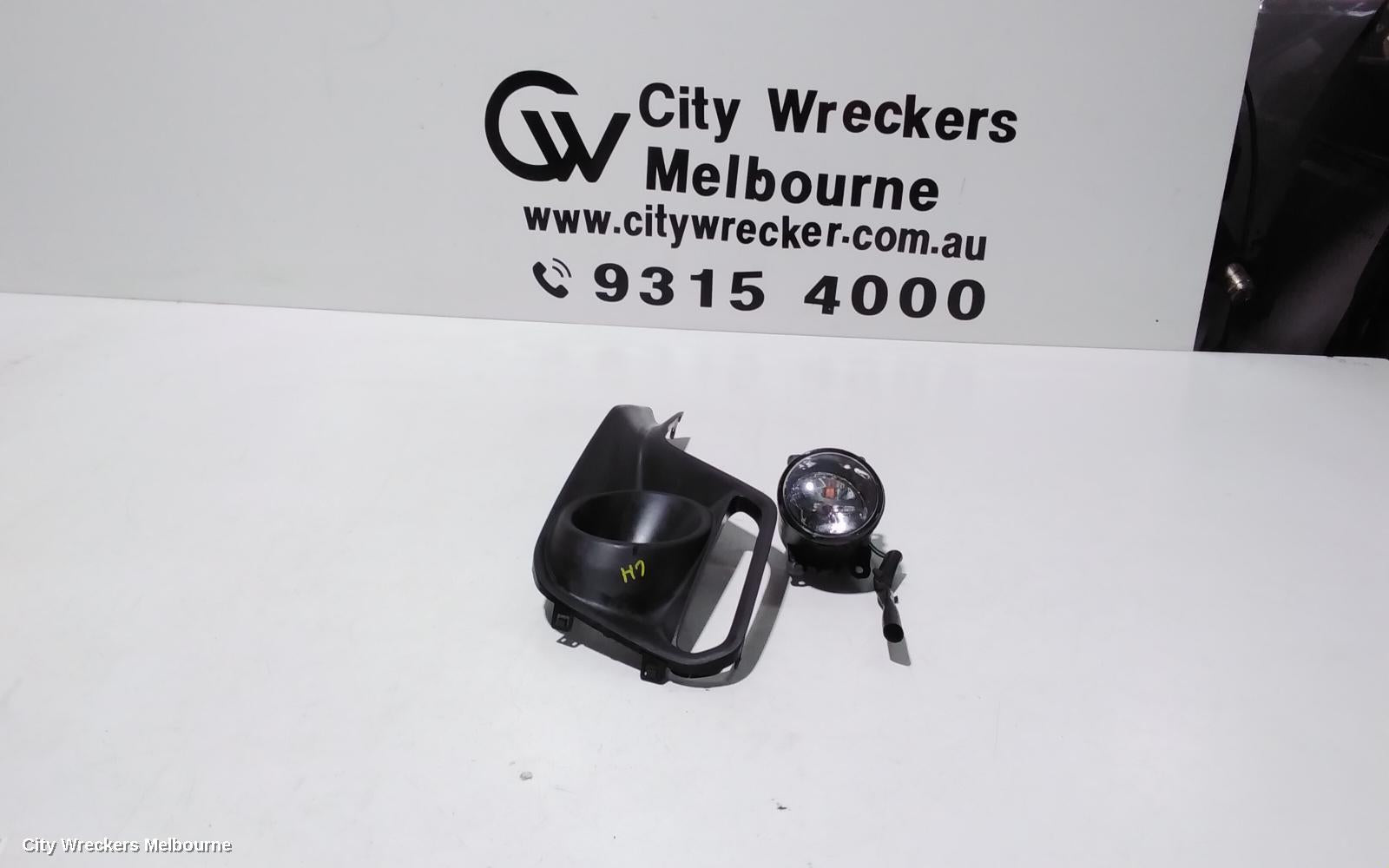 SUZUKI SWIFT LEFT INDICATOR/FOG/SIDE, BUMPER FOGLAMP, AZ, 04/2017 ONWARDS - Image 1