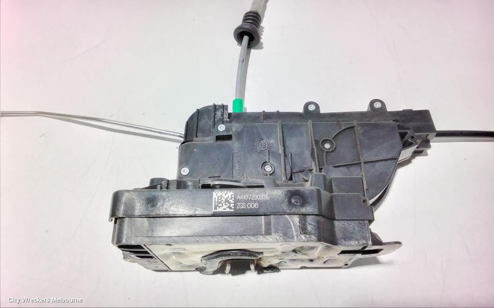 MERCEDES VITO DOOR/BOOT/GATE LOCK, RIGHT FRONT DOOR LOCK, 447, 03/2015 ONWARDS - Image 2
