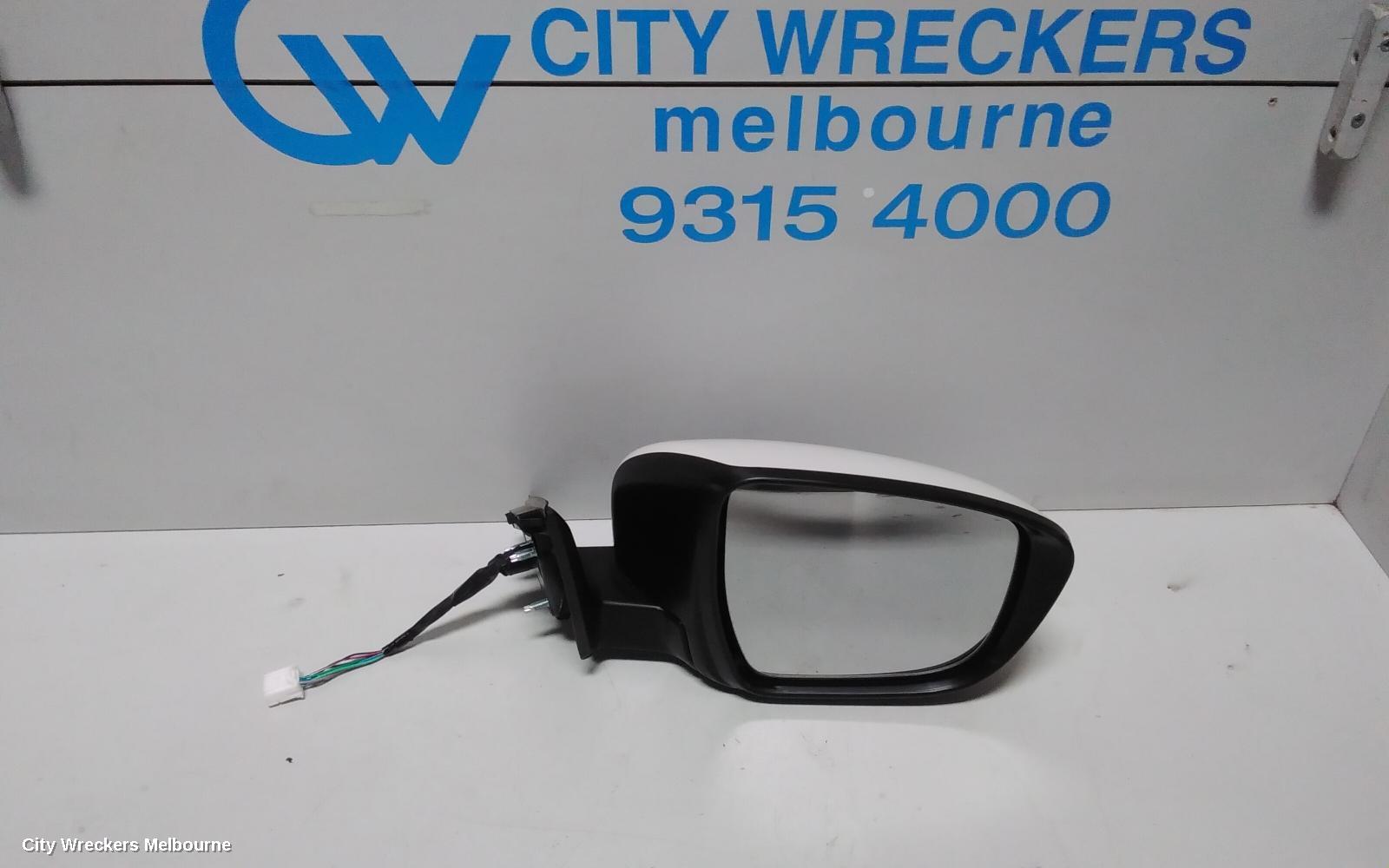 NISSAN XTRAIL RIGHT DOOR MIRROR, T32, TS/ST, NON CAMERA TYPE, 02/2014 ONWARDS - Image 1