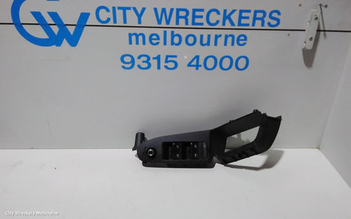 AUDI A4 PWR DR WIND SWITCH, RH FRONT (MASTER SWITCH), B8 8K, 02/2008 - 06/2012 - Image 1