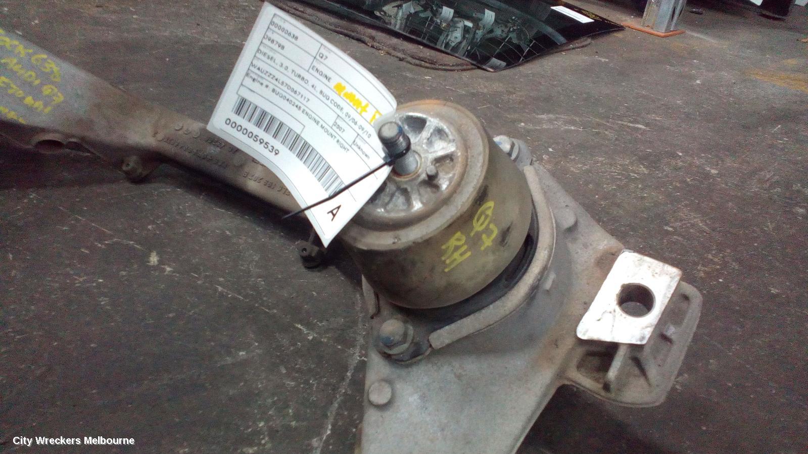 AUDI Q7 MOUNT, ENGINE MOUNT (RH SIDE), DIESEL, 3.0, TURBO, 4L, 09/2006 - 08/2015 - Image 2