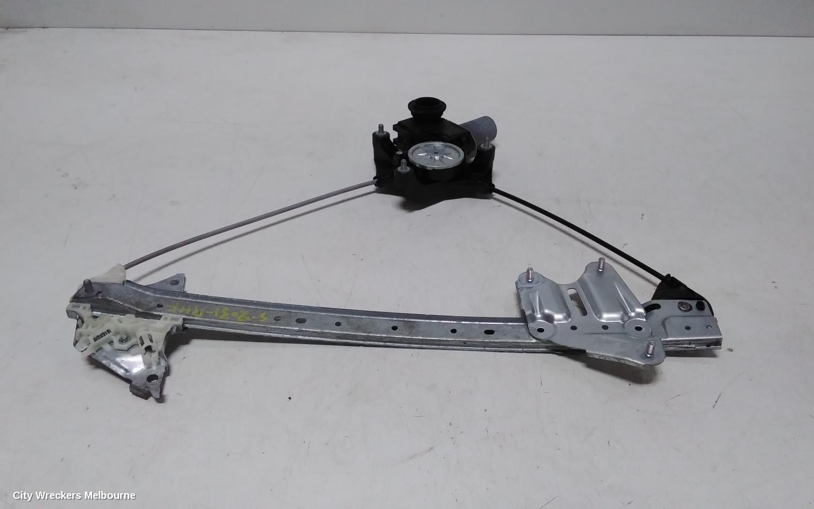 TOYOTA KLUGER RIGHT FRONT WINDOW REG/MOTOR, XU70 SERIES, DOOR REG ASSY (REG AND MOTOR), 03/2021 ONWARDS - Image 1