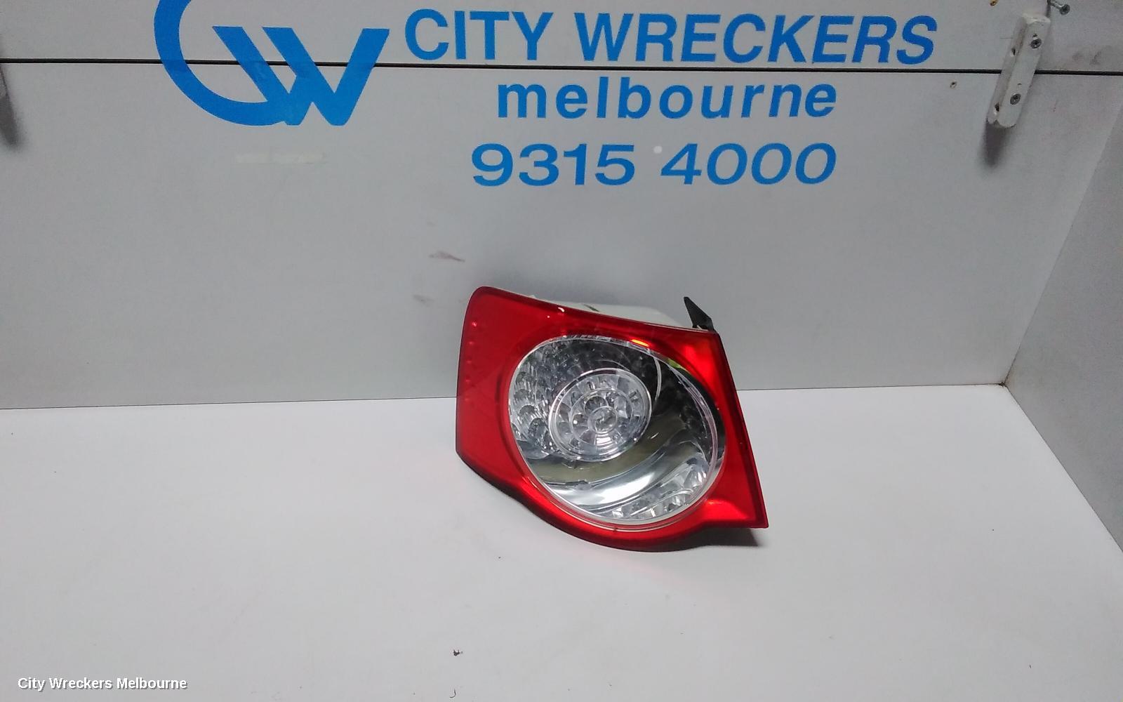VOLKSWAGEN JETTA LEFT TAILLIGHT, 1KM, 02/2006 - 07/2011 - Image 1