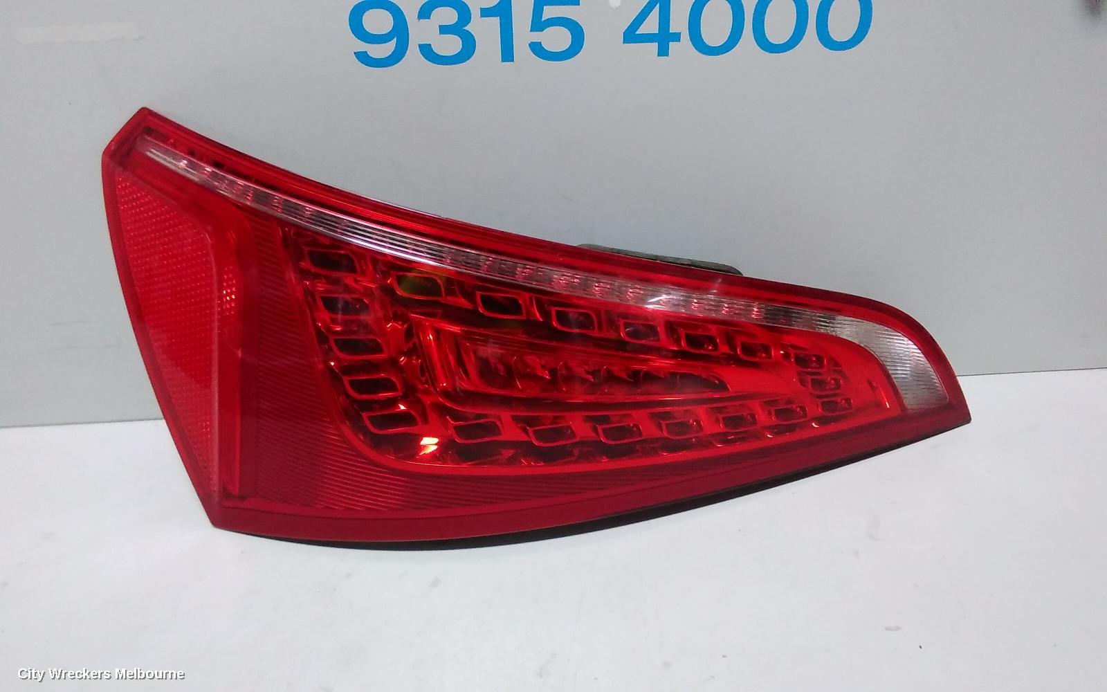 AUDI Q5 LEFT TAILLIGHT, IN TAILGATE, 8R, LED TYPE, 03/2009 - 09/2012 - Image 2