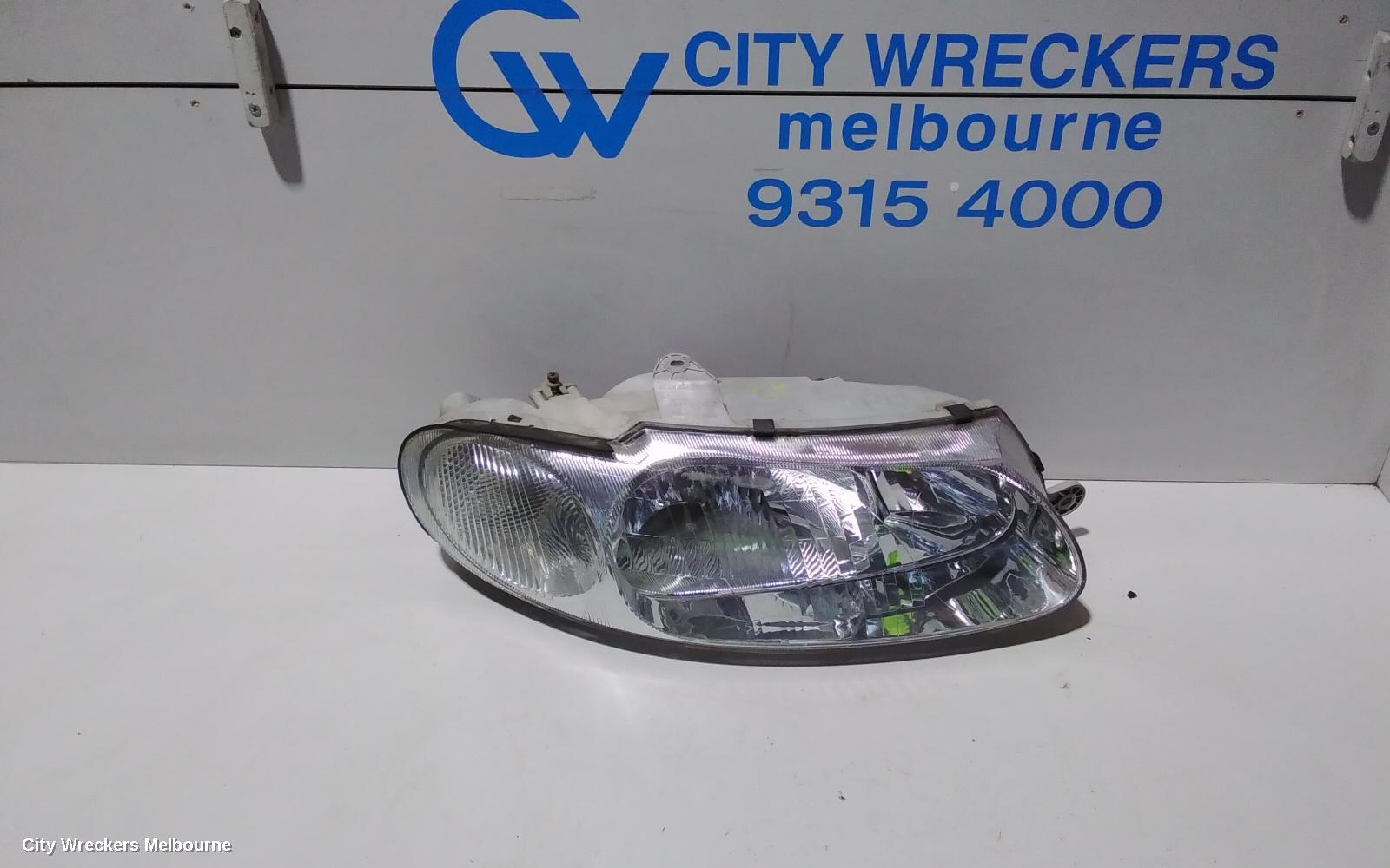 HOLDEN COMMODORE RIGHT HEADLAMP, VT, 09/1997 - 09/2002 - Image 1
