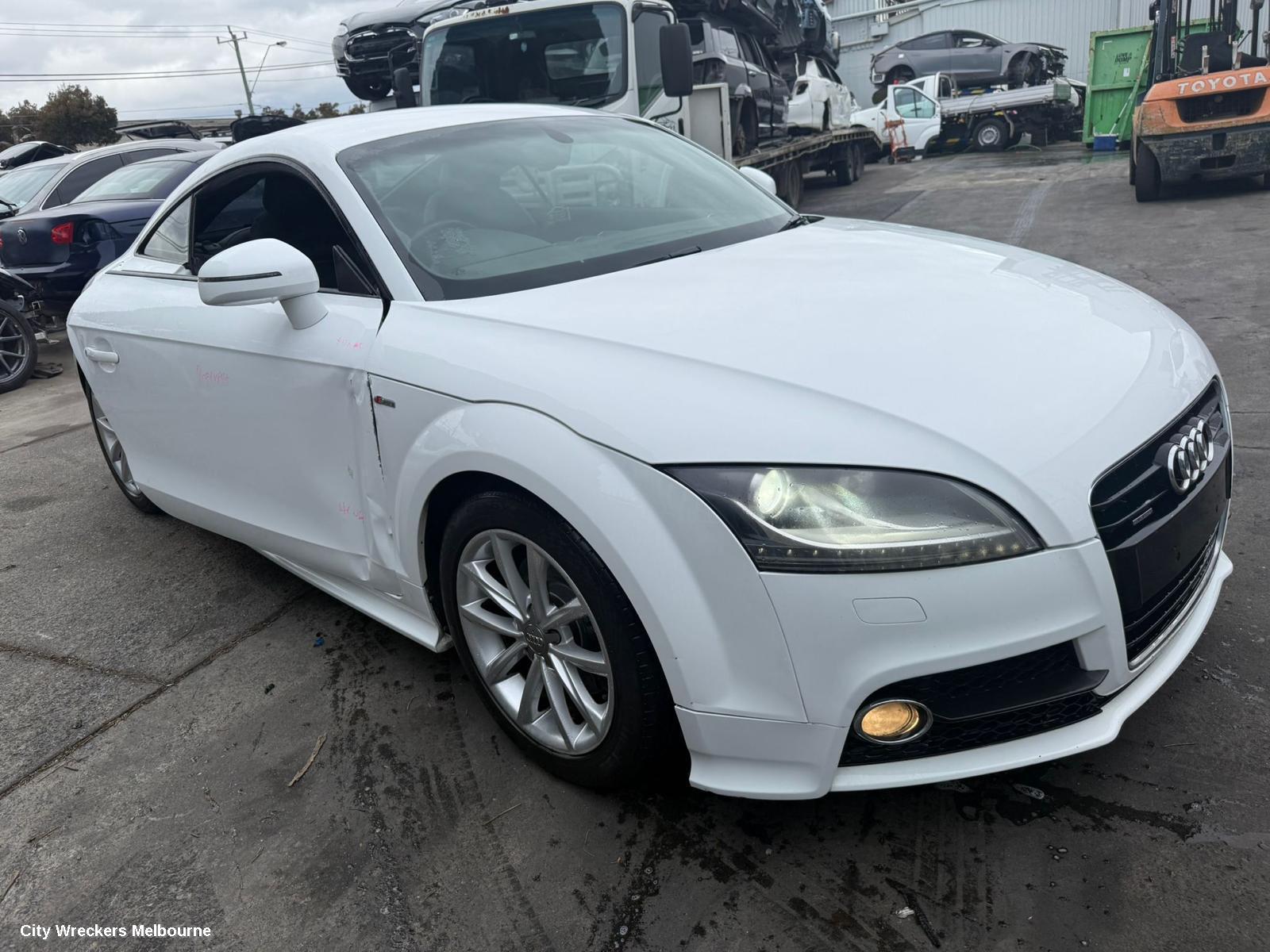 AUDI TT OVERFLOW BOTTLE, 8J, 09/2006 - 12/2014 - Image 3