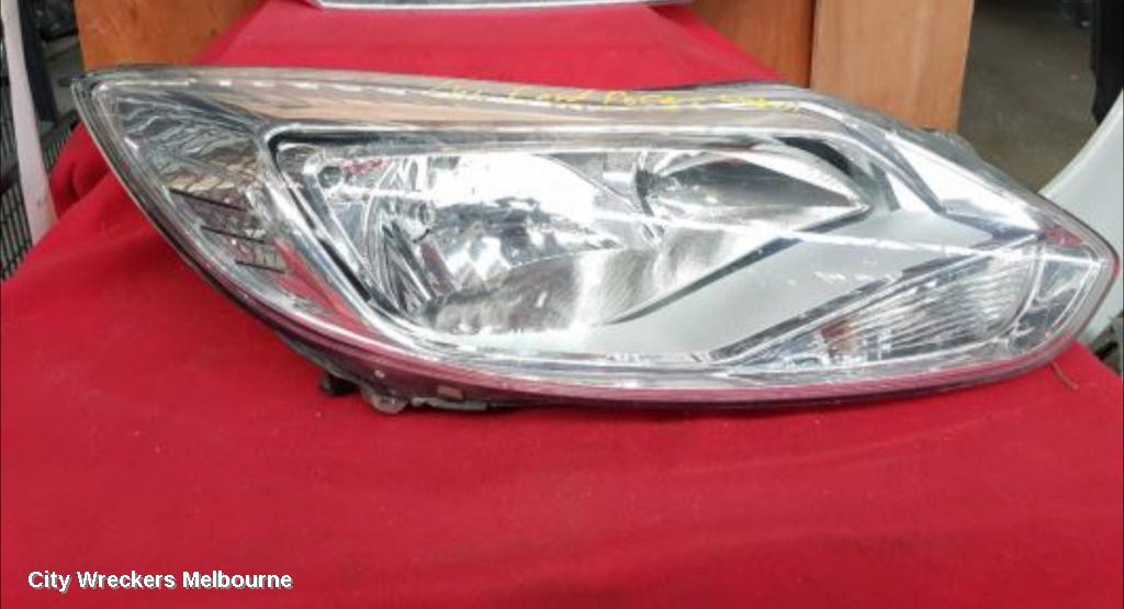 FORD FOCUS RIGHT HEADLAMP, LW, AMBIENTE/TREND, HALOGEN TYPE, CHROME INSERT, 08/2012 - 08/2015 - Image 1