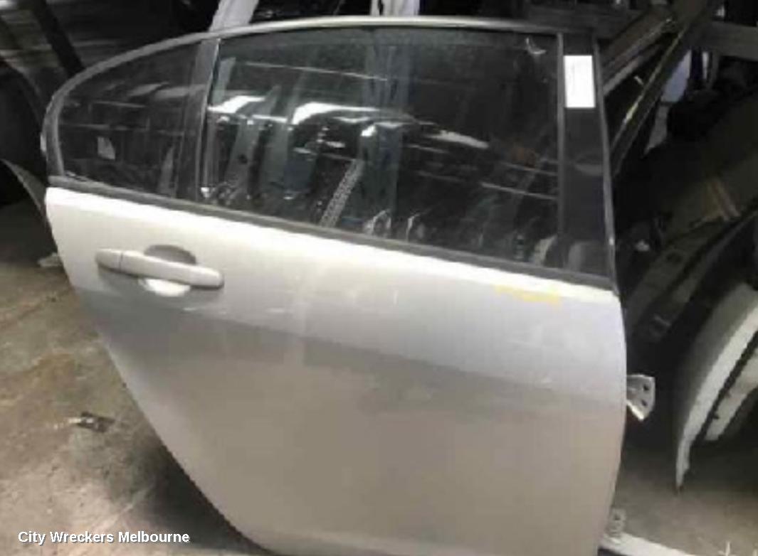 HOLDEN COMMODORE RIGHT REAR DOOR, VE, SEDAN, 08/2006 - 04/2013 - Image 1