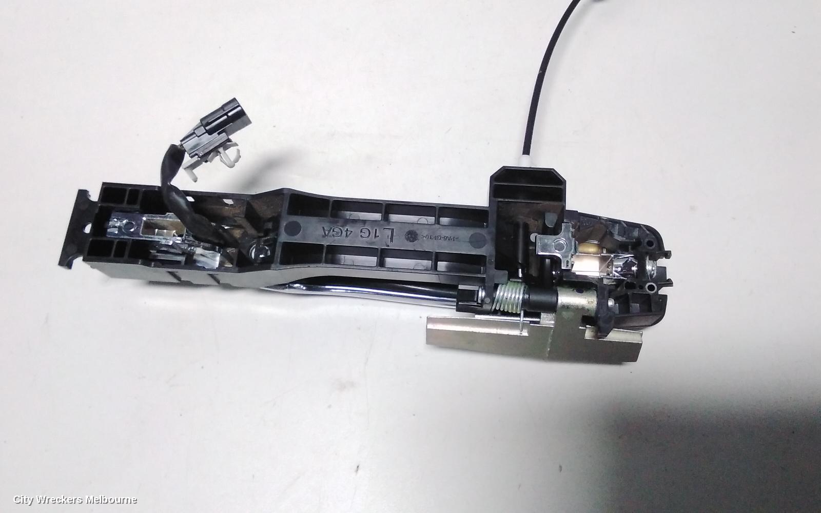 NISSAN XTRAIL DOOR HANDLE, OUTER, LH FRONT, T32, 02/2014 ONWARDS - Image 3
