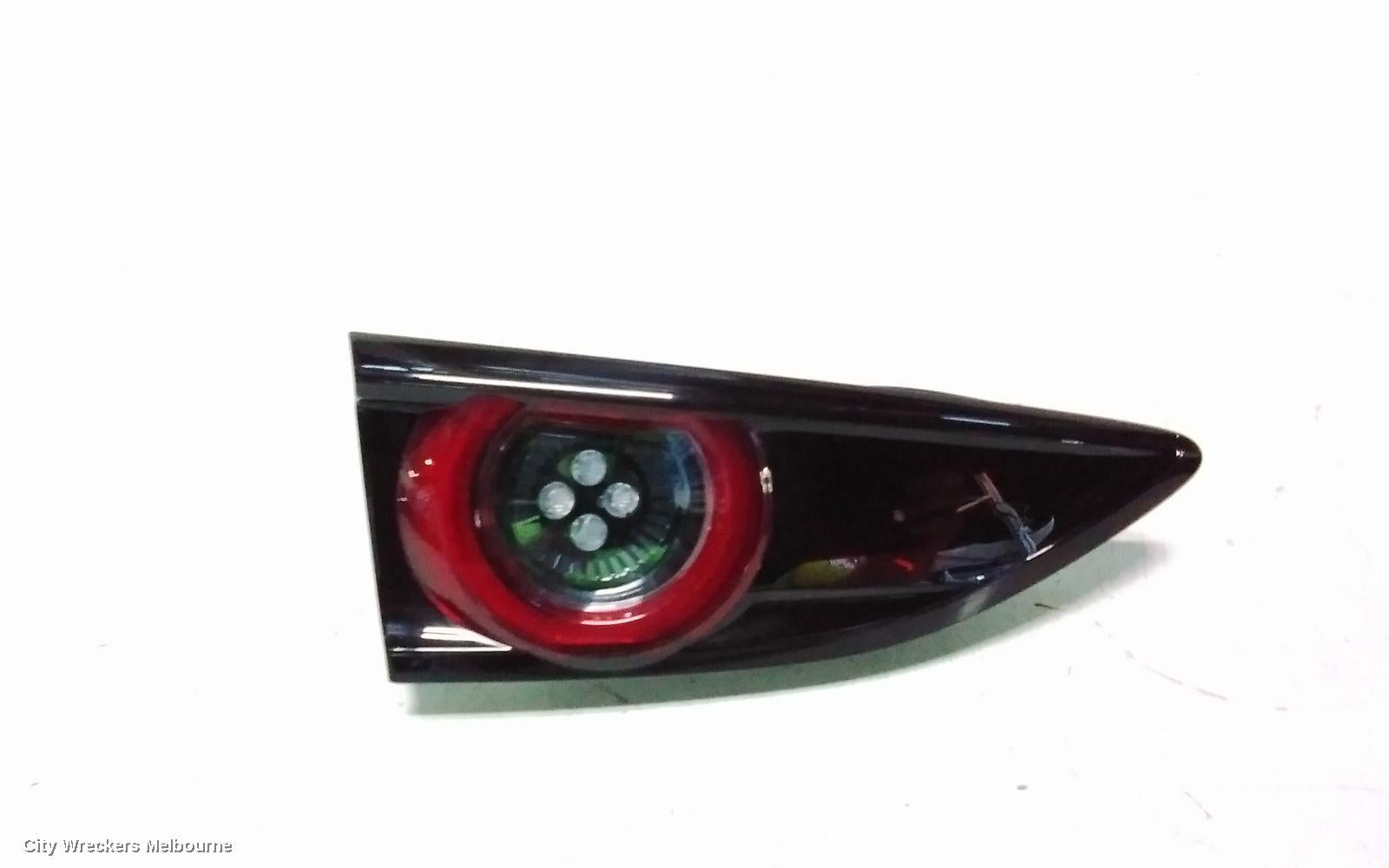MAZDA 3 REAR GARNISH, TAILGATE LAMP (LH SIDE), BP, HATCH, PURE/EVOLVE/TOURING/GT, 03/2019 - 09/2021 - Image 2