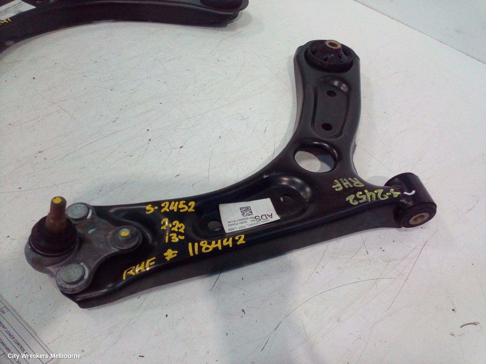 HYUNDAI I30 RIGHT FRONT LOWER CONTROL ARM, PD, HATCH (S. KOREA VIN KMHH), STANDARD TYPE, 03/2017 ONWARDS - Image 2