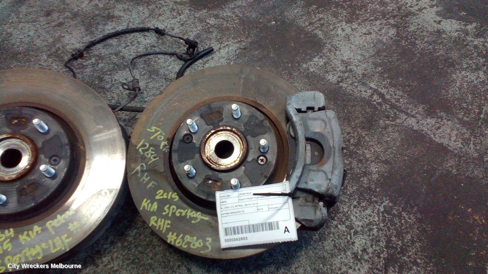 KIA SPORTAGE RIGHT FRONT HUB ASSEMBLY, SL, 2WD, PETROL, 05/2010 - 10/2015 - Image 1