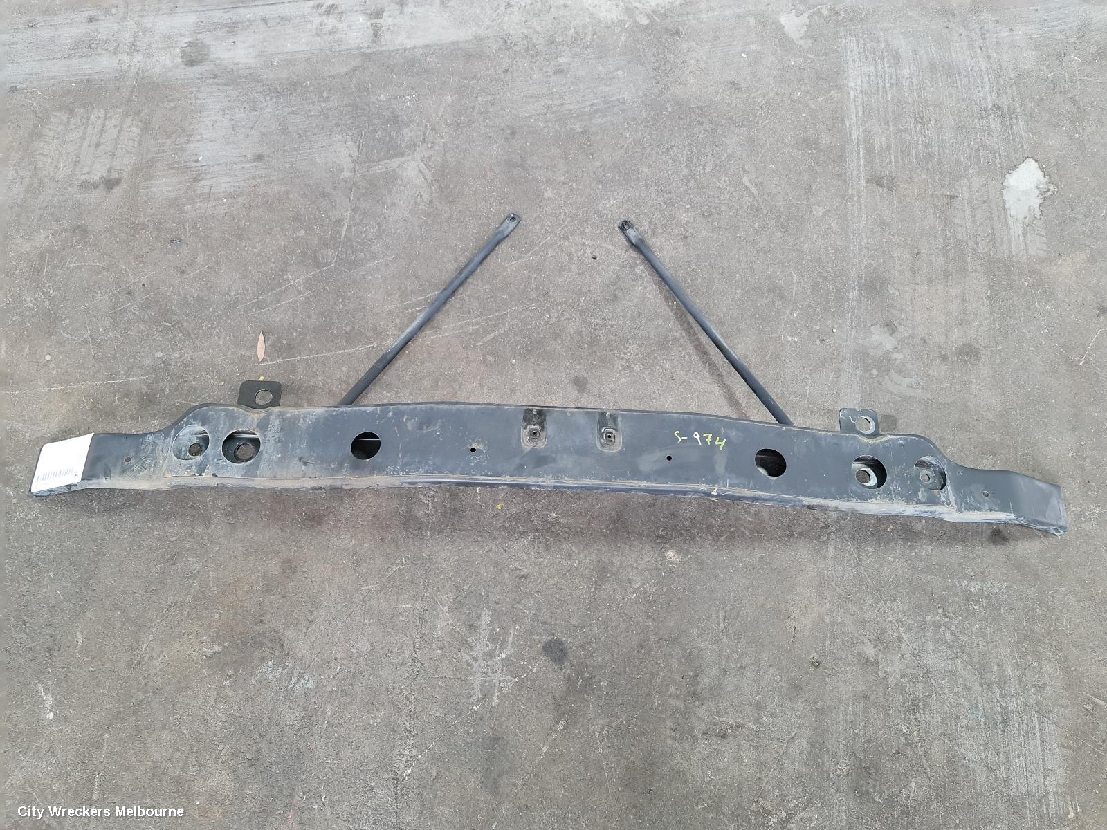 JEEP GRANDCHEROKEE F/BAR REINFORC/BRACK, MAIN REINFORCEMENT, WK, LAREDO/LIMITED, 10/2010 - 03/2013 - Image 1