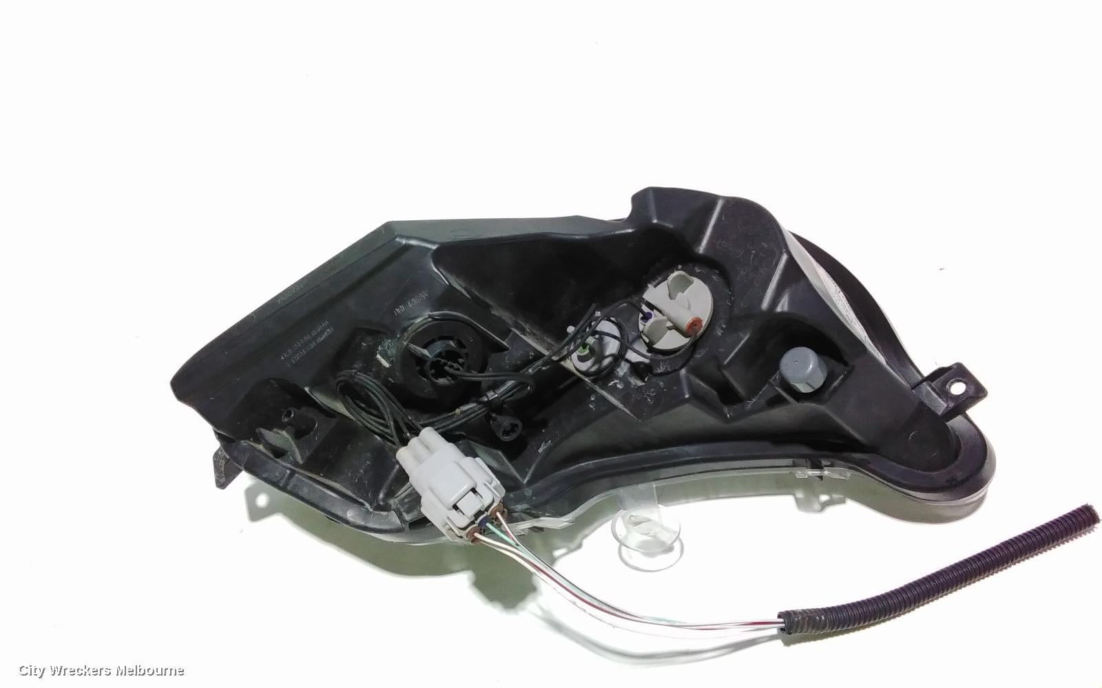 TOYOTA CAMRY LEFT INDICATOR/FOG/SIDE, BUMPER FLASHER, ASV50/AVV50, 05/2015 - 10/2017 - Image 3