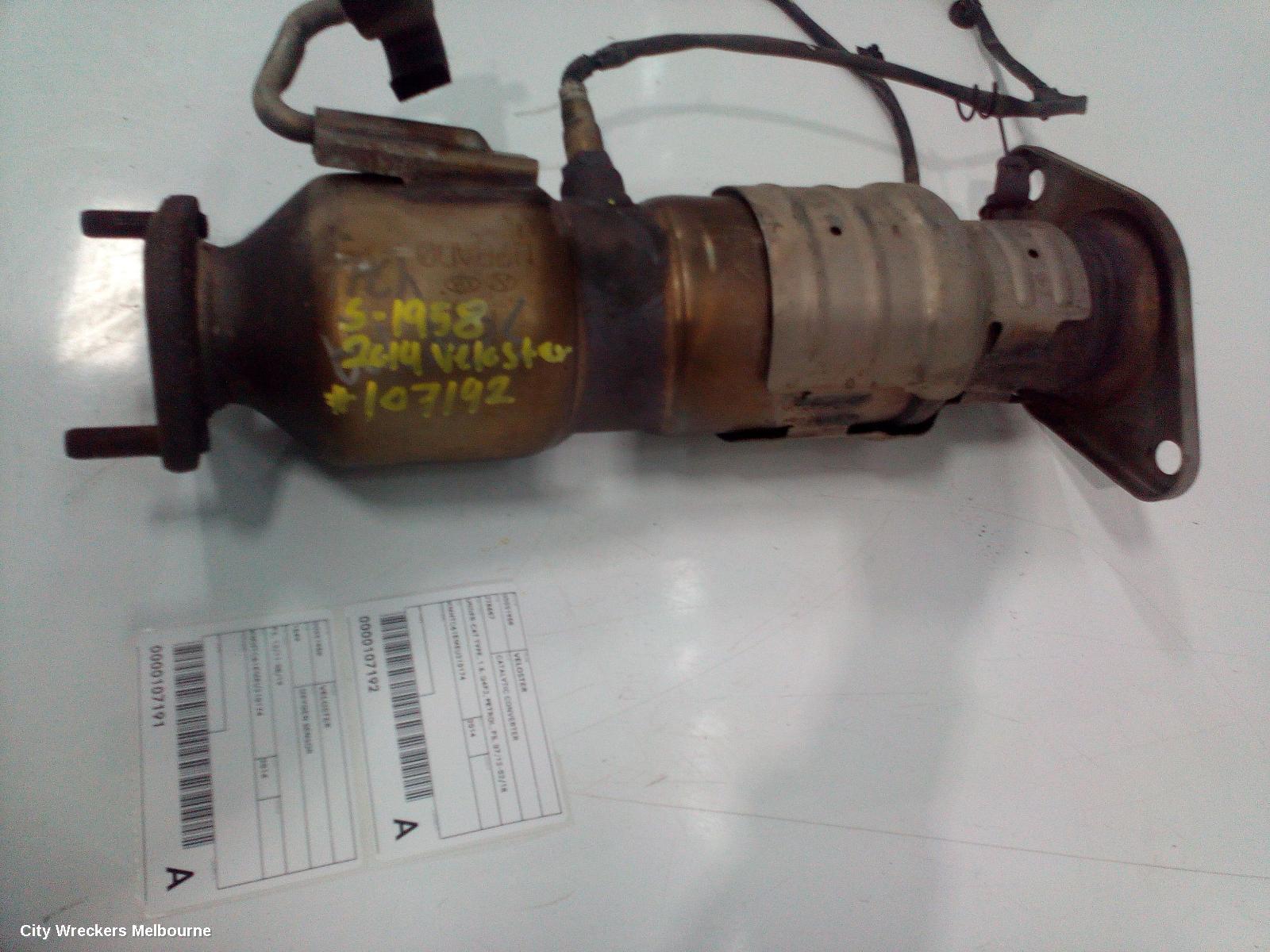 HYUNDAI VELOSTER CATALYTIC CONVERTER, UNDER-CAT TYPE, 1.6, G4FJ, PETROL, FS, 07/2012 - 02/2018 - Image 2
