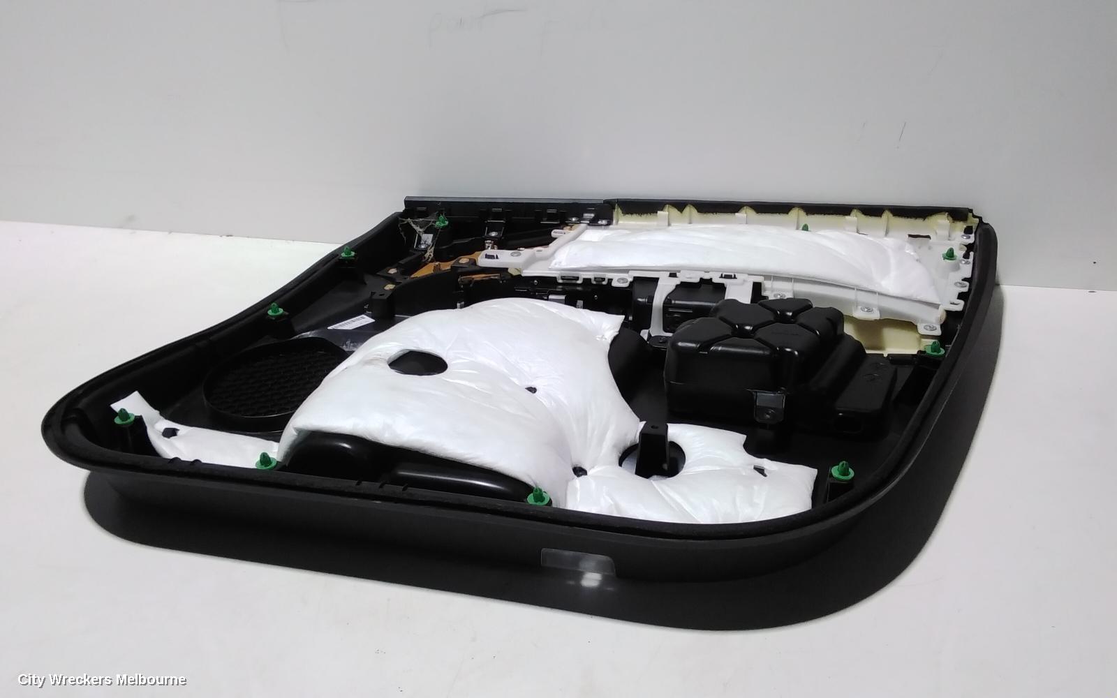 HONDA ODYSSEY DOOR TRIM, LH FRONT, BLACK, LEATHER, RC1, 02/2014 - 12/2020 - Image 3