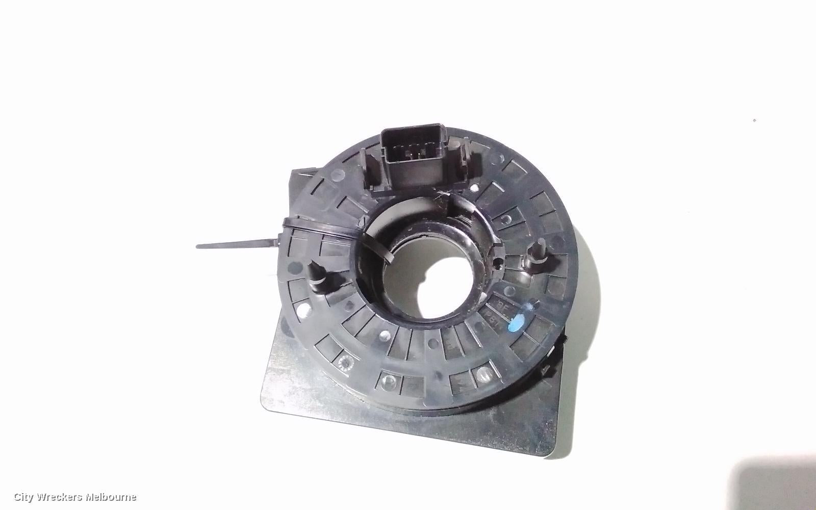 VOLKSWAGEN AMAROK AIRBAG MODULE/SENSOR, CLOCKSPRING, 2H, 12/2010 - 03/2014 - Image 1