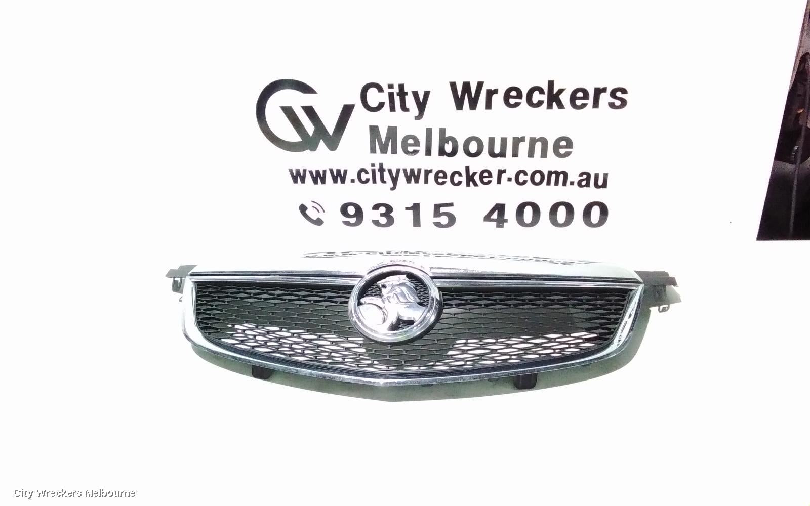 HOLDEN CRUZE GRILLE, RADIATOR GRILLE, JH, SEDAN/HATCH, SRI/SRI-V/Z SERIES, NO BADGE, 05/2013 - 12/2014 - Image 1