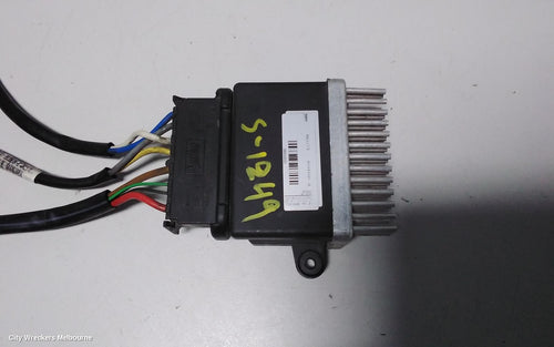 AUDI A4, B8 8K, 04/2008 - 06/2012, FAN MODULE PART NO  989460D: 72217 - Image 2