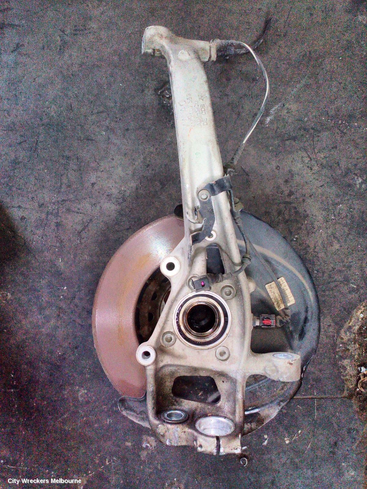 AUDI Q7 LEFT FRONT HUB ASSEMBLY, 4M, 07/2015 ONWARDS - Image 3