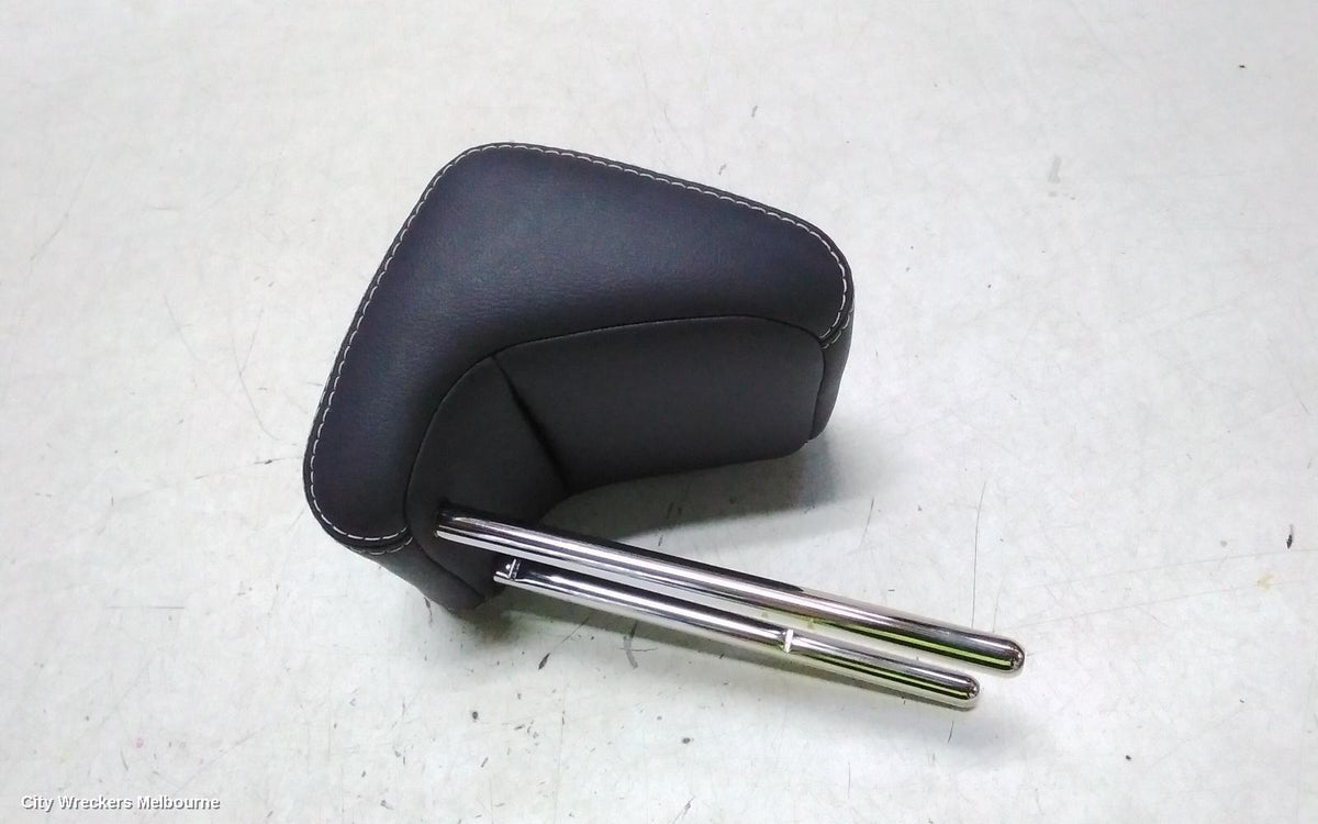 SUZUKI VITARA HEADREST, VITARA, LY (VIN TSM), CENTRE REAR, LEATHER, 06/2015 ONWARDS - Image 3