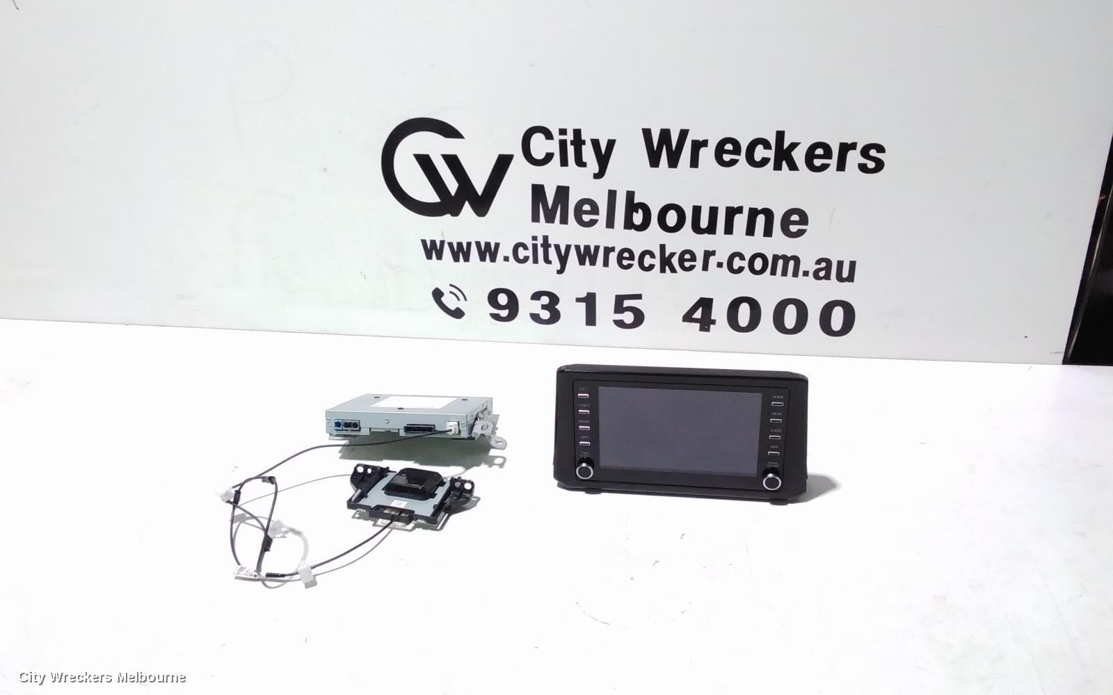 TOYOTA COROLLA RADIO/CD/DVD/SAT/TV, DISPLAY UNIT, 8IN SAT NAV TYPE, E210, 07/2018 ONWARDS - Image 2
