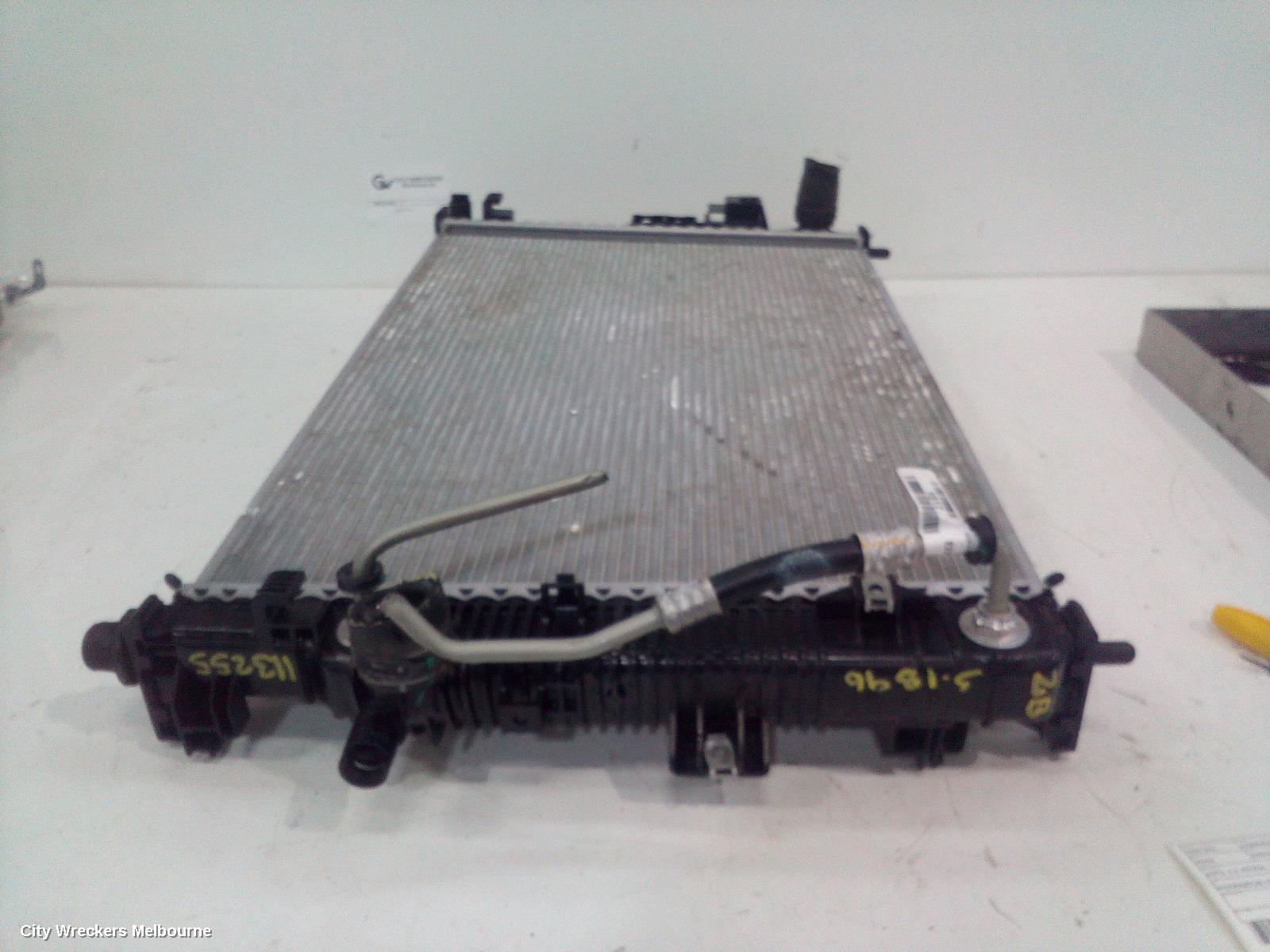 HOLDEN COMMODORE RADIATOR, AUTO, 2.0, PETROL, ZB, 10/2017 - 12/2020 - Image 3