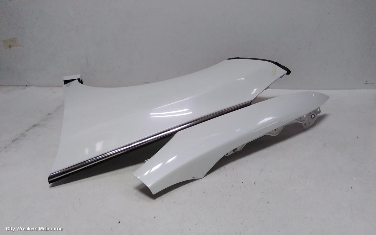 HONDA ODYSSEY LEFT GUARD, RC1, 02/2014 - 12/2020 - Image 1