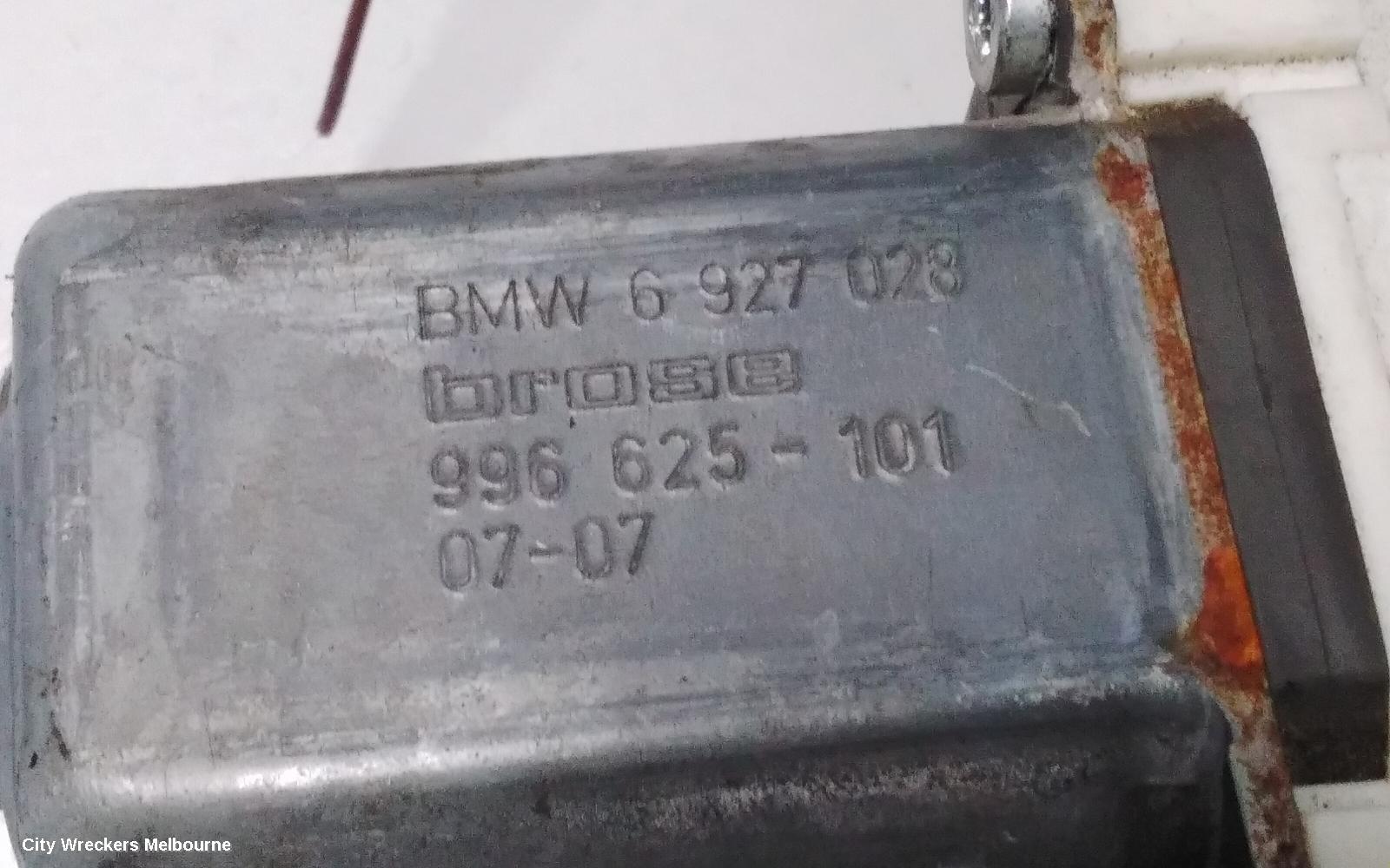 BMW 3 SERIES RIGHT FRONT WINDOW REG/MOTOR, E90, SEDAN, 03/2005 - 01/2012 - Image 2