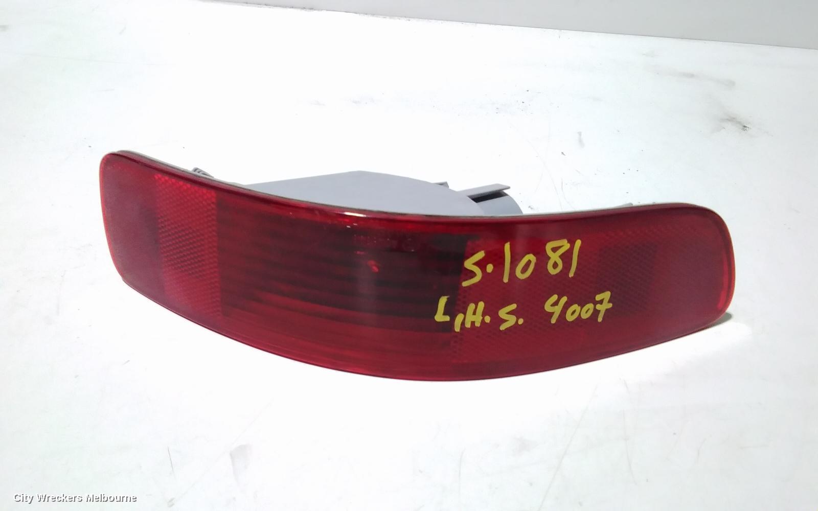 PEUGEOT 4008 LEFT TAILLIGHT, IN BUMPER, 06/2012 - 12/2017 - Image 2