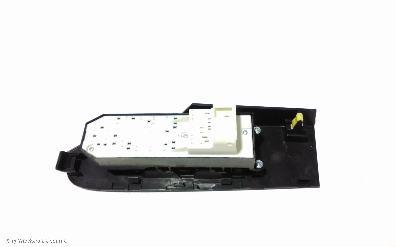 TOYOTA COROLLA PWR DR WIND SWITCH, RH FRONT (MASTER SWITCH), ZRE182R, HATCH, STANDARD, 10/2012 - 03/2015 - Image 3