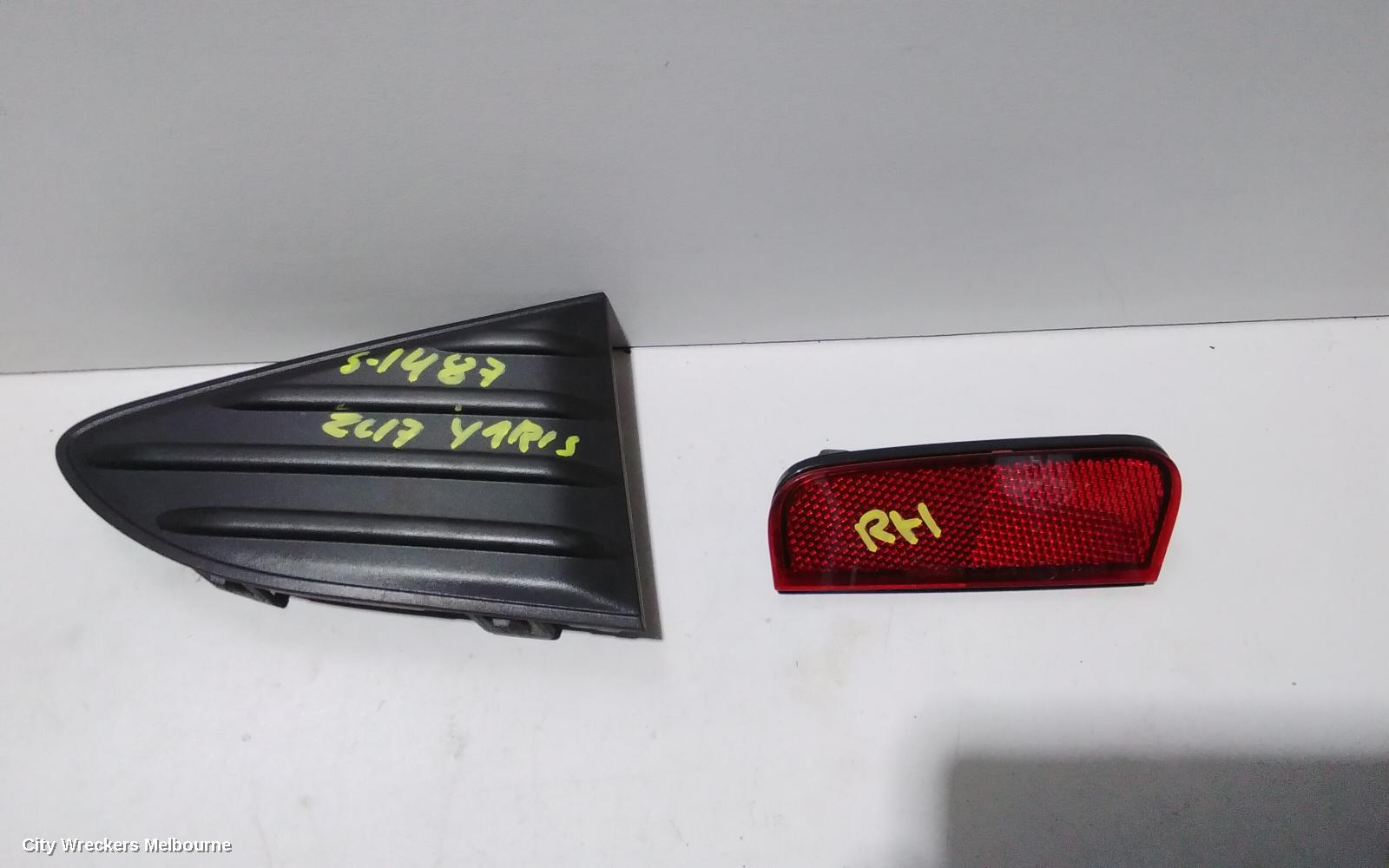 TOYOTA YARIS REAR GARNISH, TAILGATE LAMP (RH SIDE), NCP13#, 01/2017 - 12/2019 - Image 2