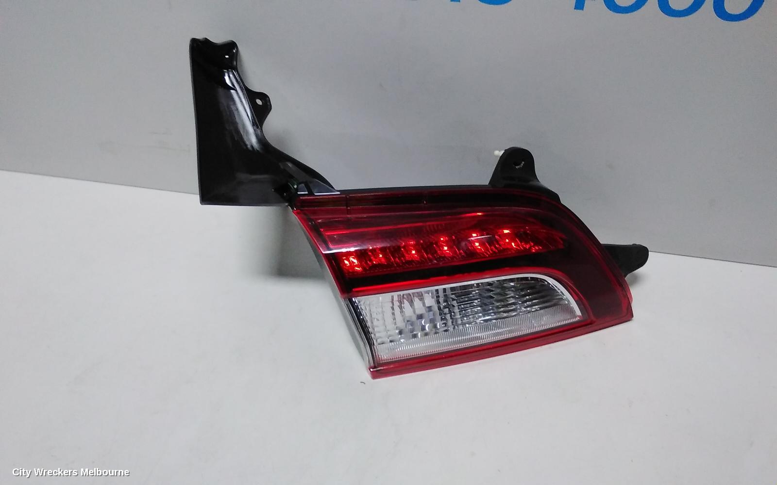 SUBARU OUTBACK REAR GARNISH, TAILGATE LAMP (LH SIDE), 6TH GEN, 08/2014 ONWARDS - Image 3