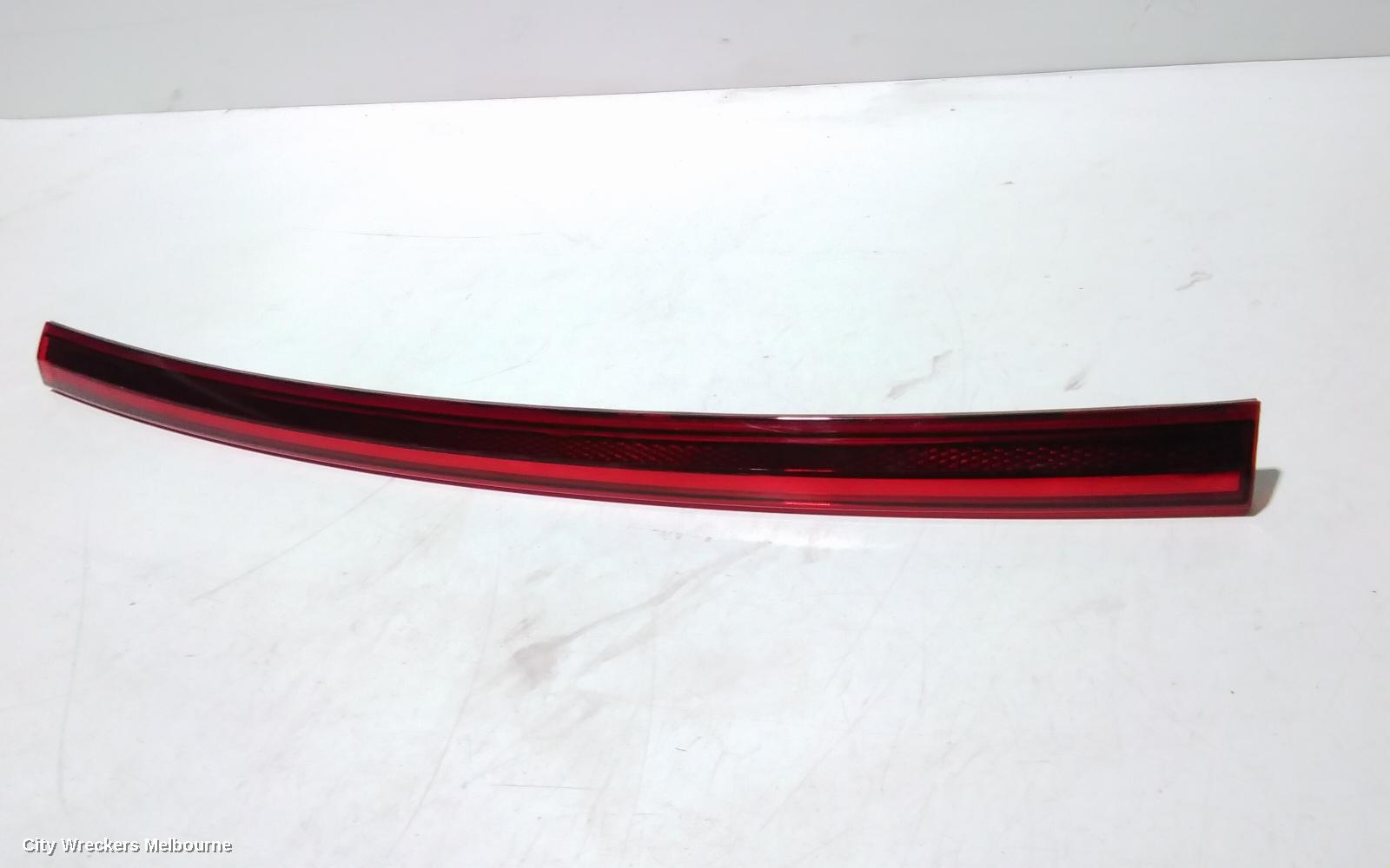 KIA SPORTAGE REAR GARNISH, TAILGATE LAMP (CENTRE), QL, 07/2018 - 08/2021 - Image 2