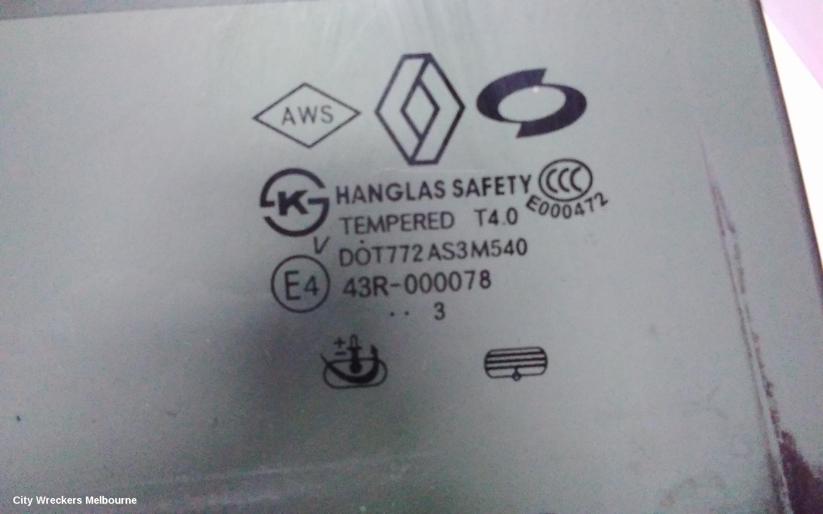 RENAULT KALEOS LEFT REAR 1/4 DOOR GLASS, H45 09/2013 - 04/2016 - Image 3