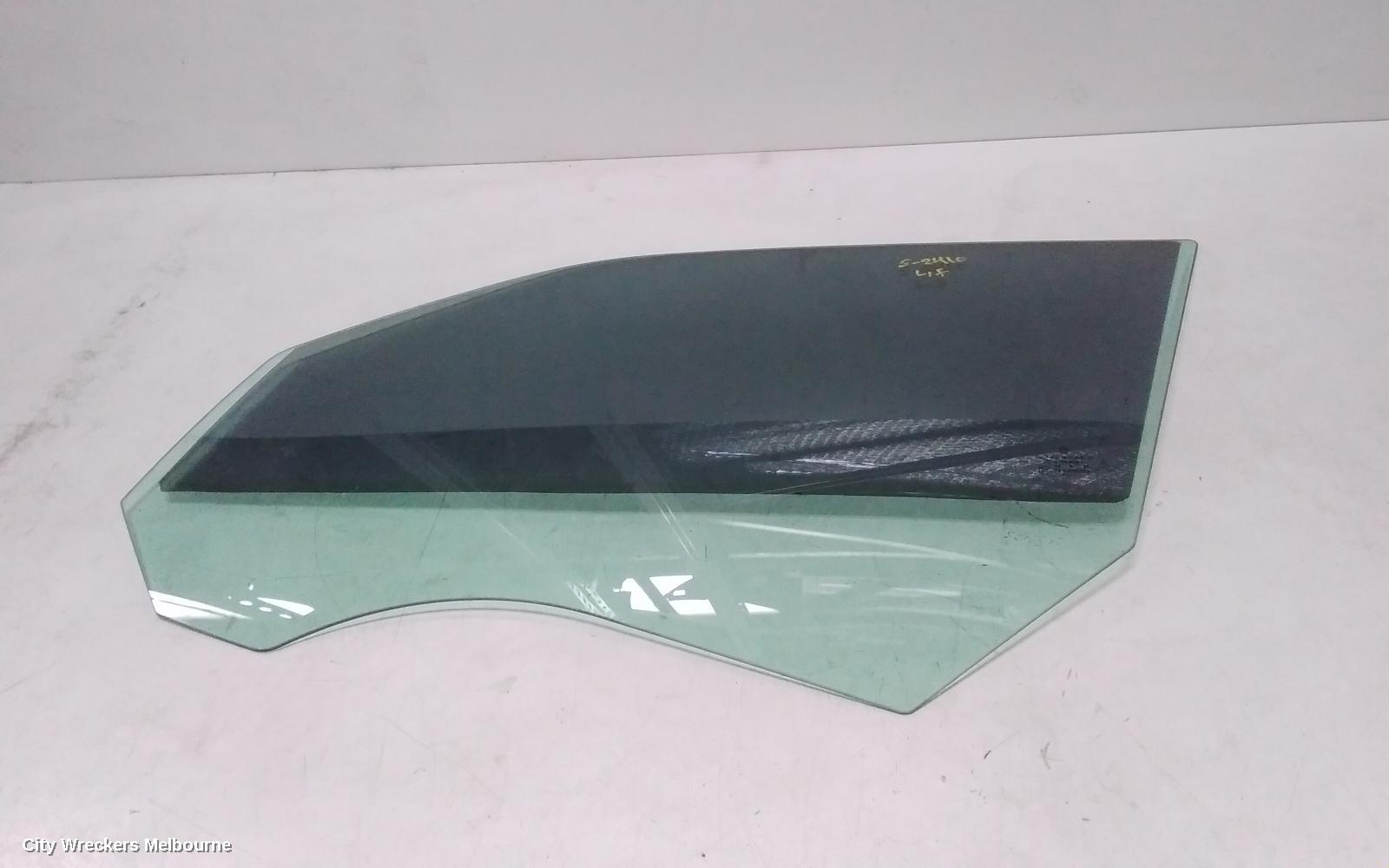 CHRYSLER 300C LEFT FRONT DOOR WINDOW, 11/2005 - 12/2011 - Image 2